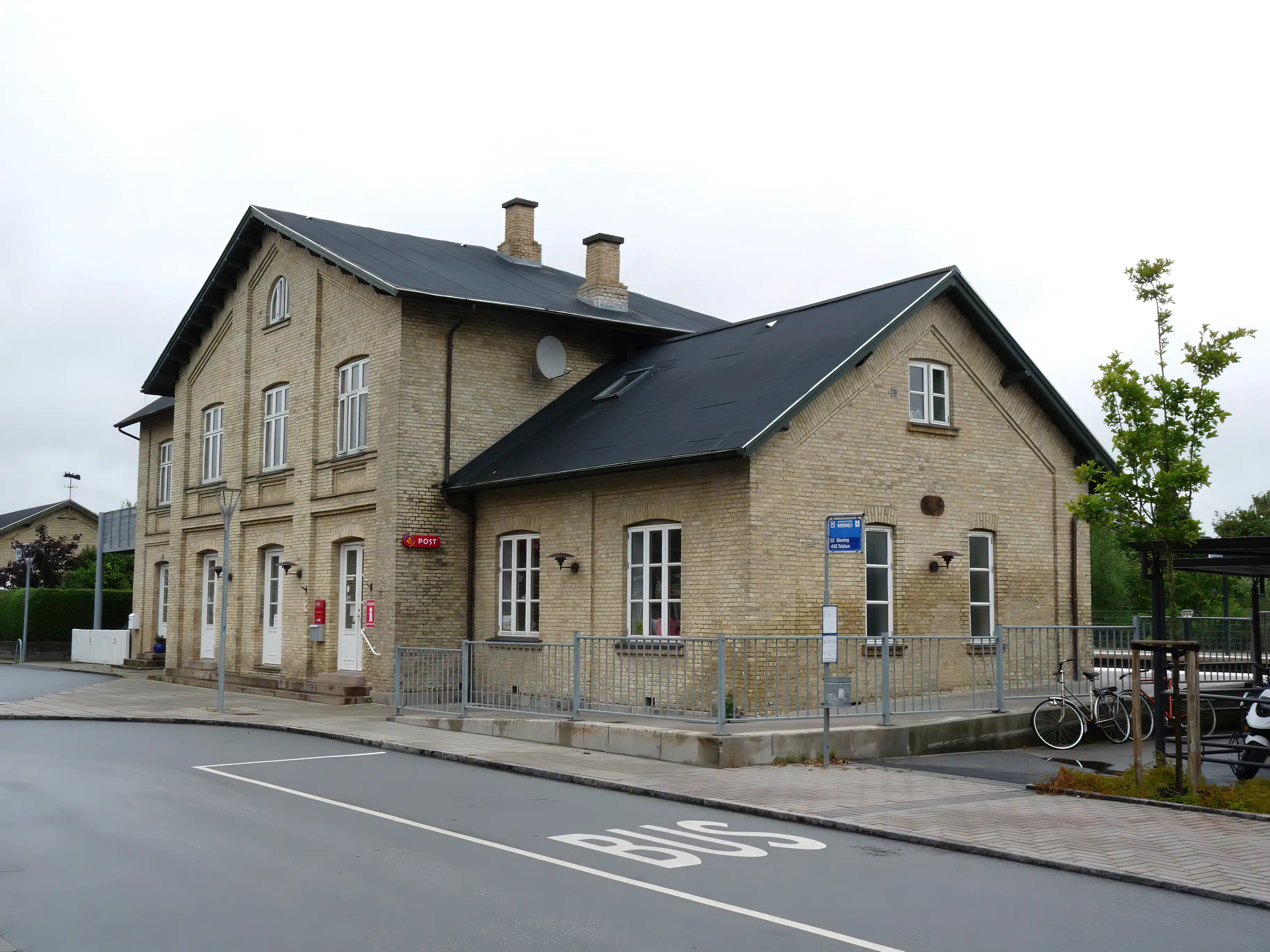 Billede af Arden Station. Billede af Arden Station.