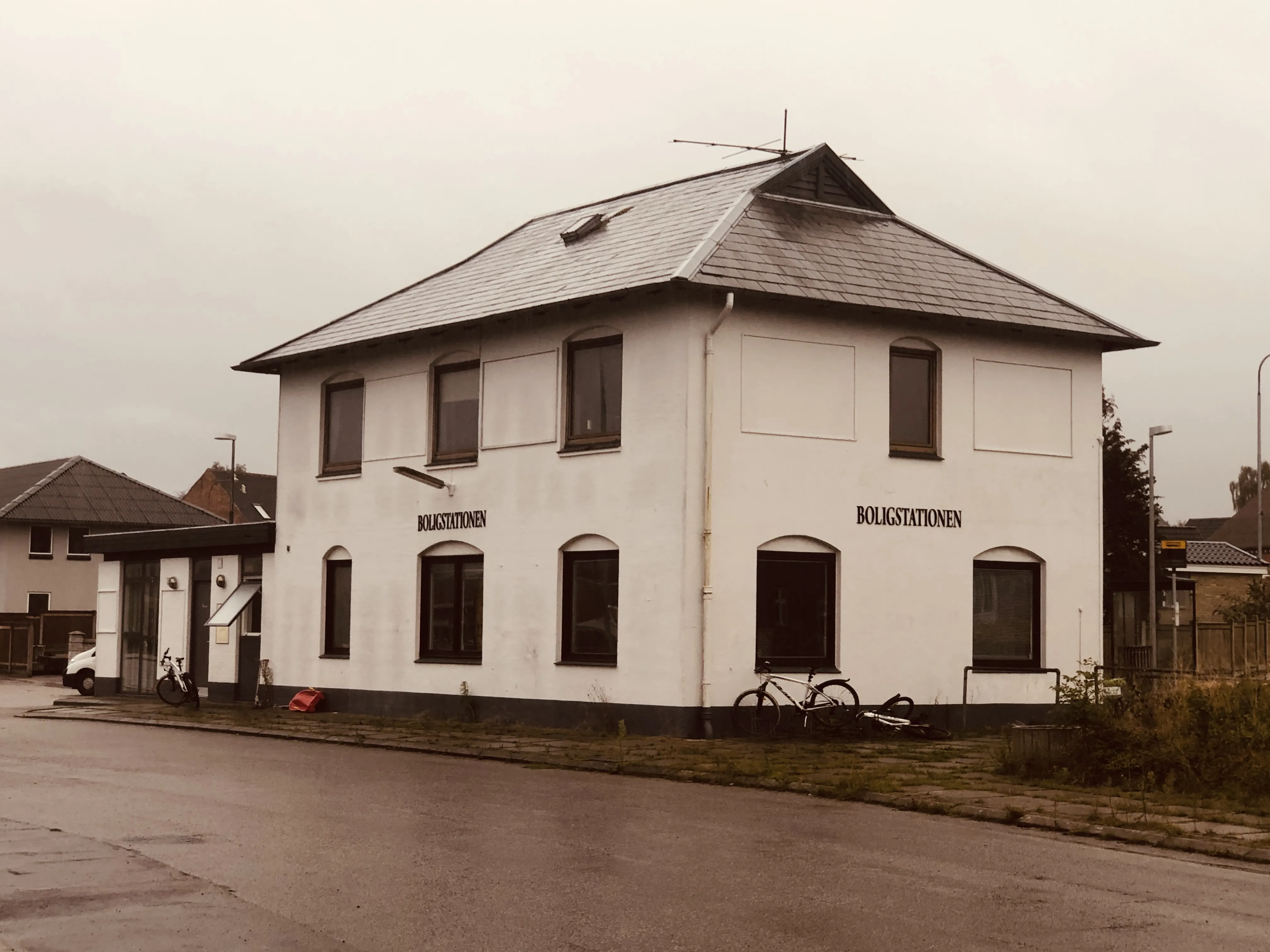 Billede af Østbirk Station. Billede af Østbirk Station.