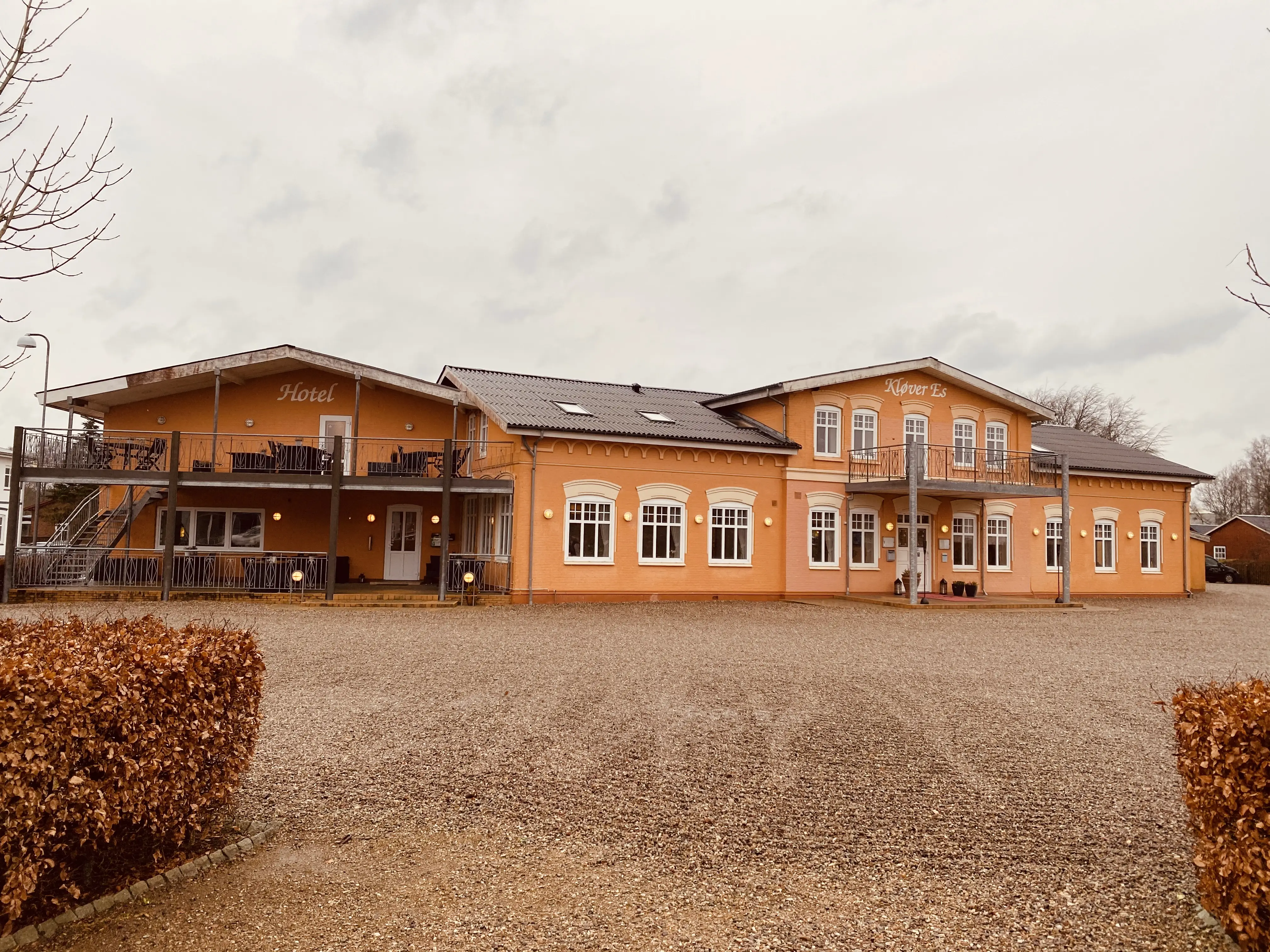 Billede af Hellevad (Smalspor) Stationskro. Billede af Hellevad (Smalspor) Stationskro.