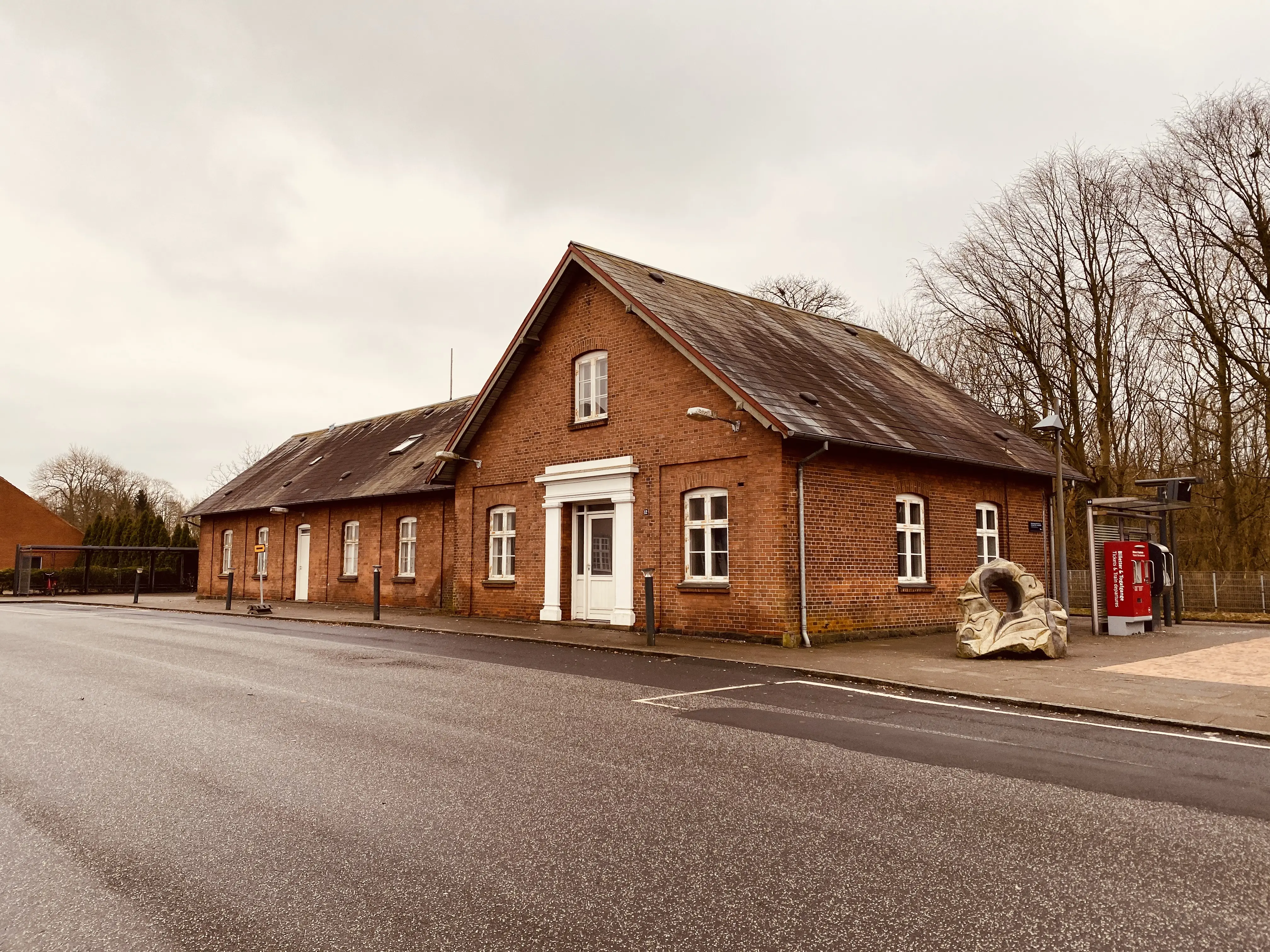 Billede af Give Station. Billede af Give Station.