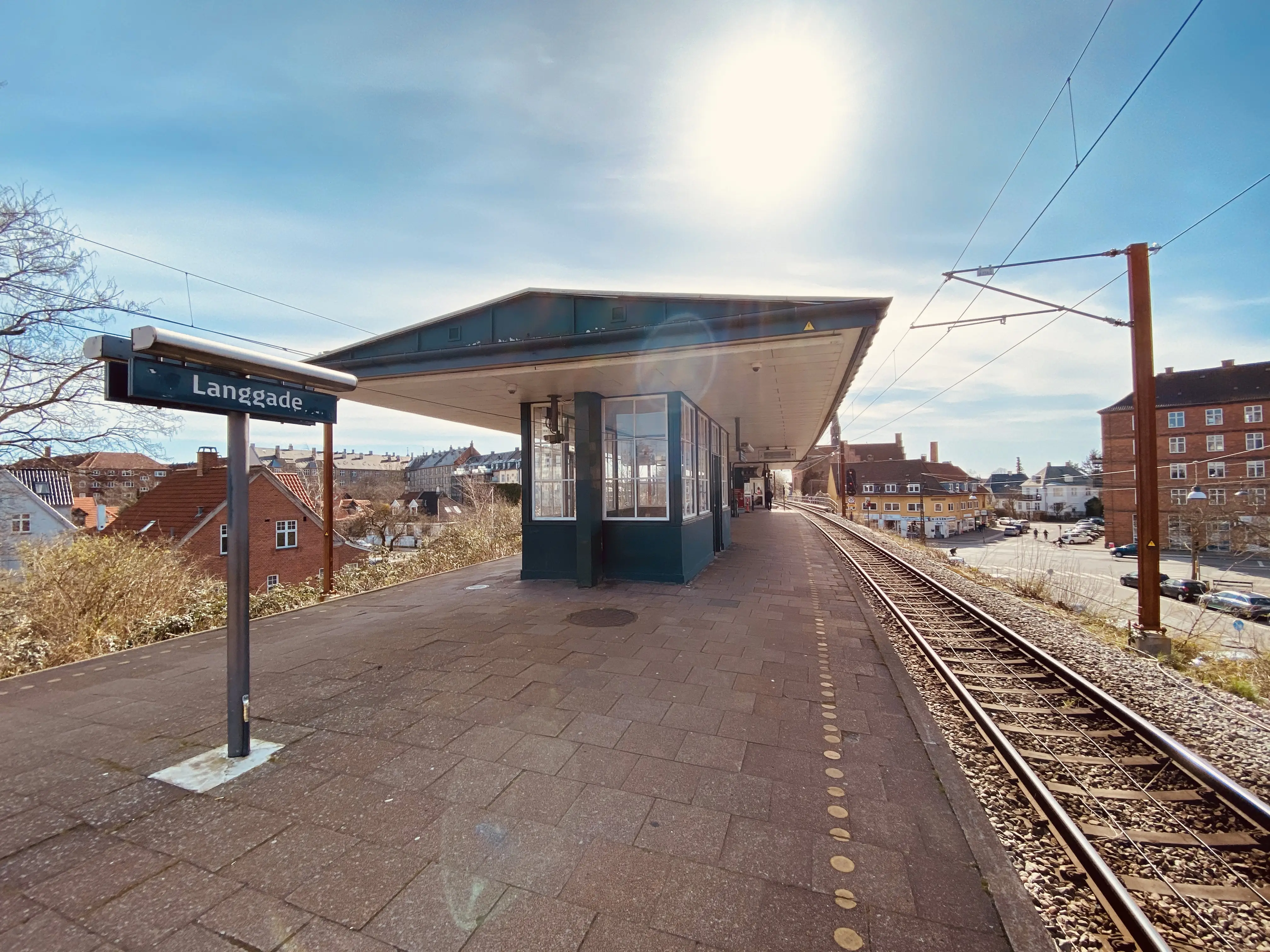Billede af Langgade S-togstrinbræt. Billede af Langgade S-togstrinbræt.