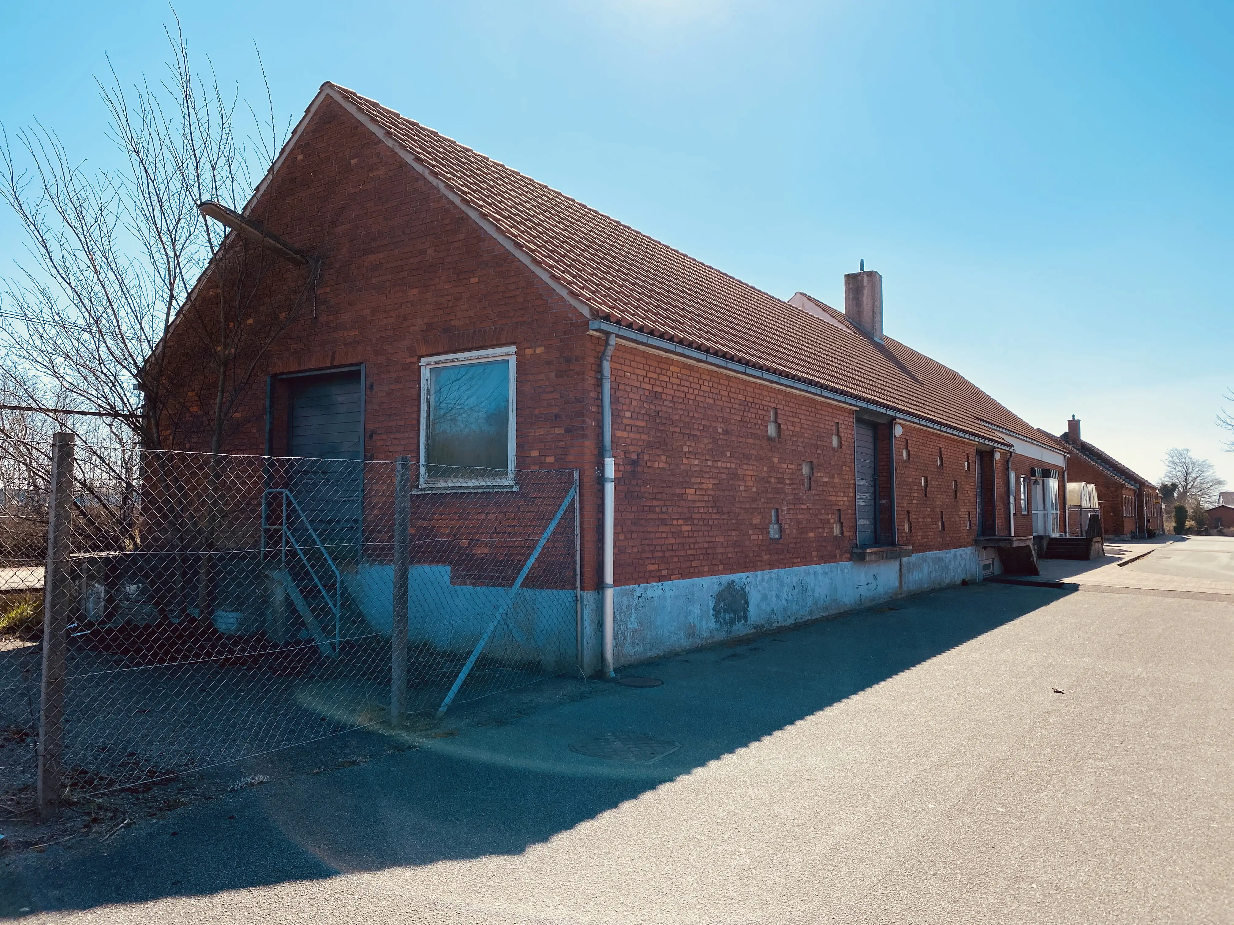Billede af pakhuset ved Vamdrup Station. Billede af pakhuset ved Vamdrup Station.
