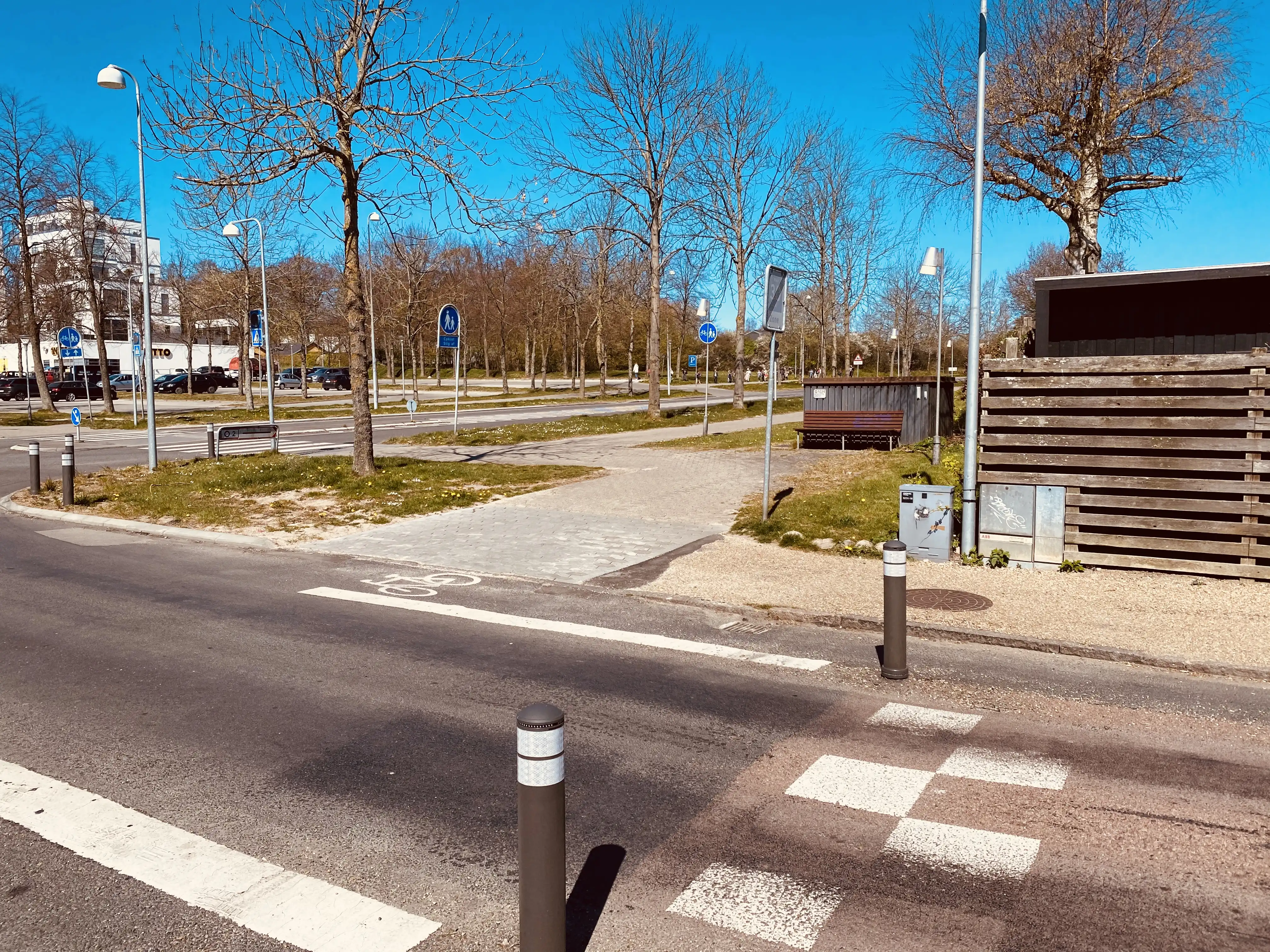 Billede af Snekkersten Trinbræt er nedrevet, men den har ligget her. Billede af Snekkersten Trinbræt er nedrevet, men den har ligget her.