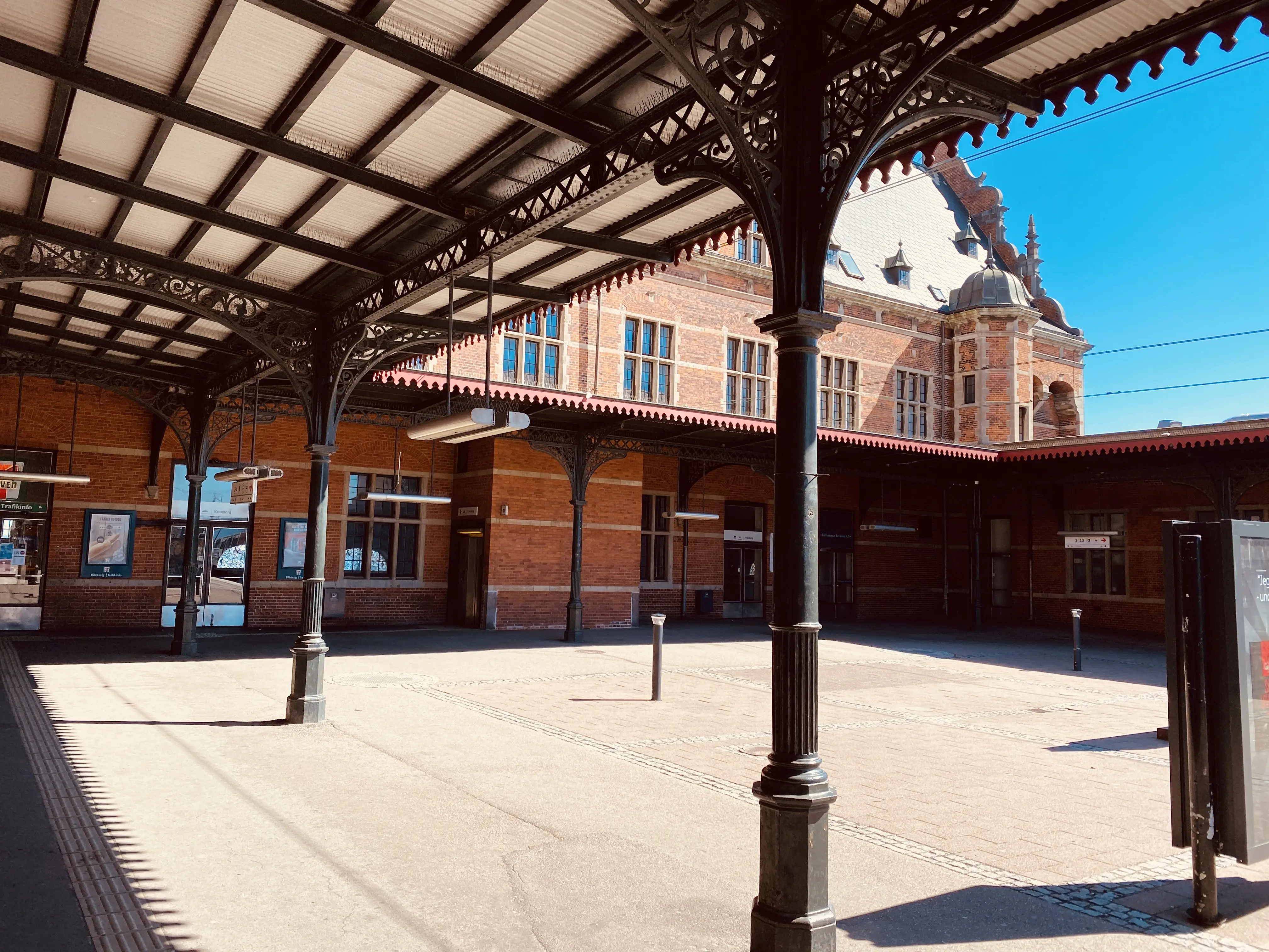 Billede af Helsingør Banegård. Billede af Helsingør Banegård.