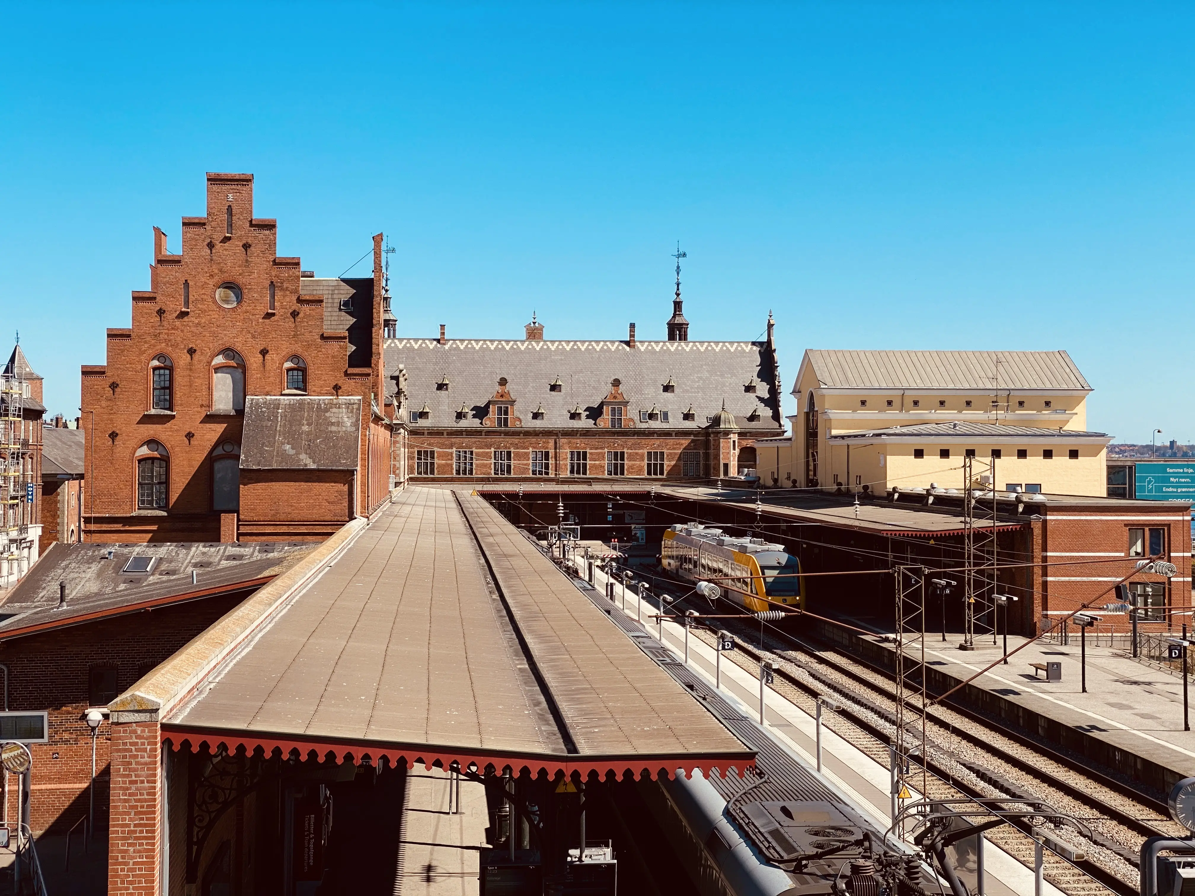 Billede af Helsingør Banegård. Billede af Helsingør Banegård.