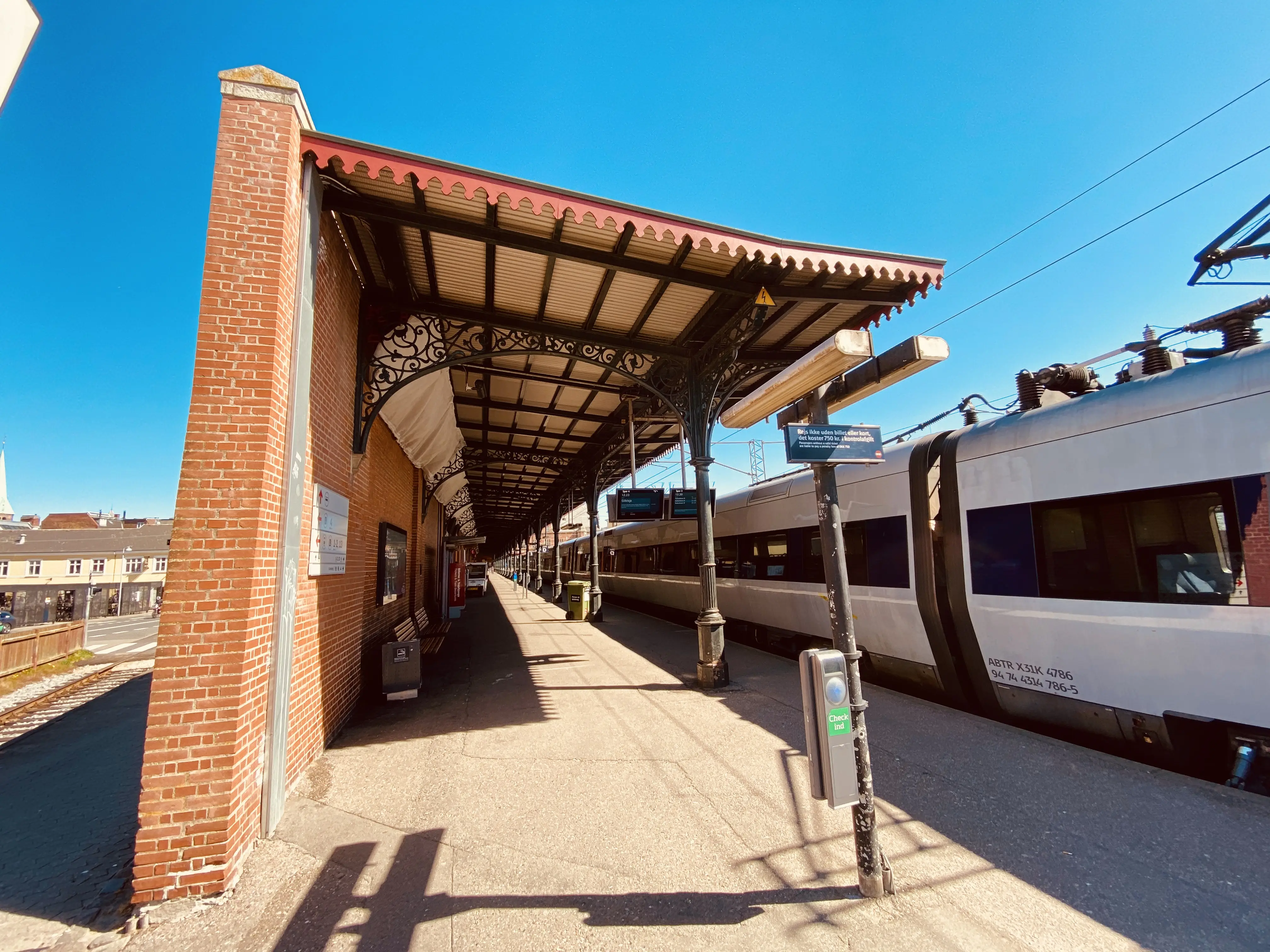 Billede af Helsingør Banegård. Billede af Helsingør Banegård.