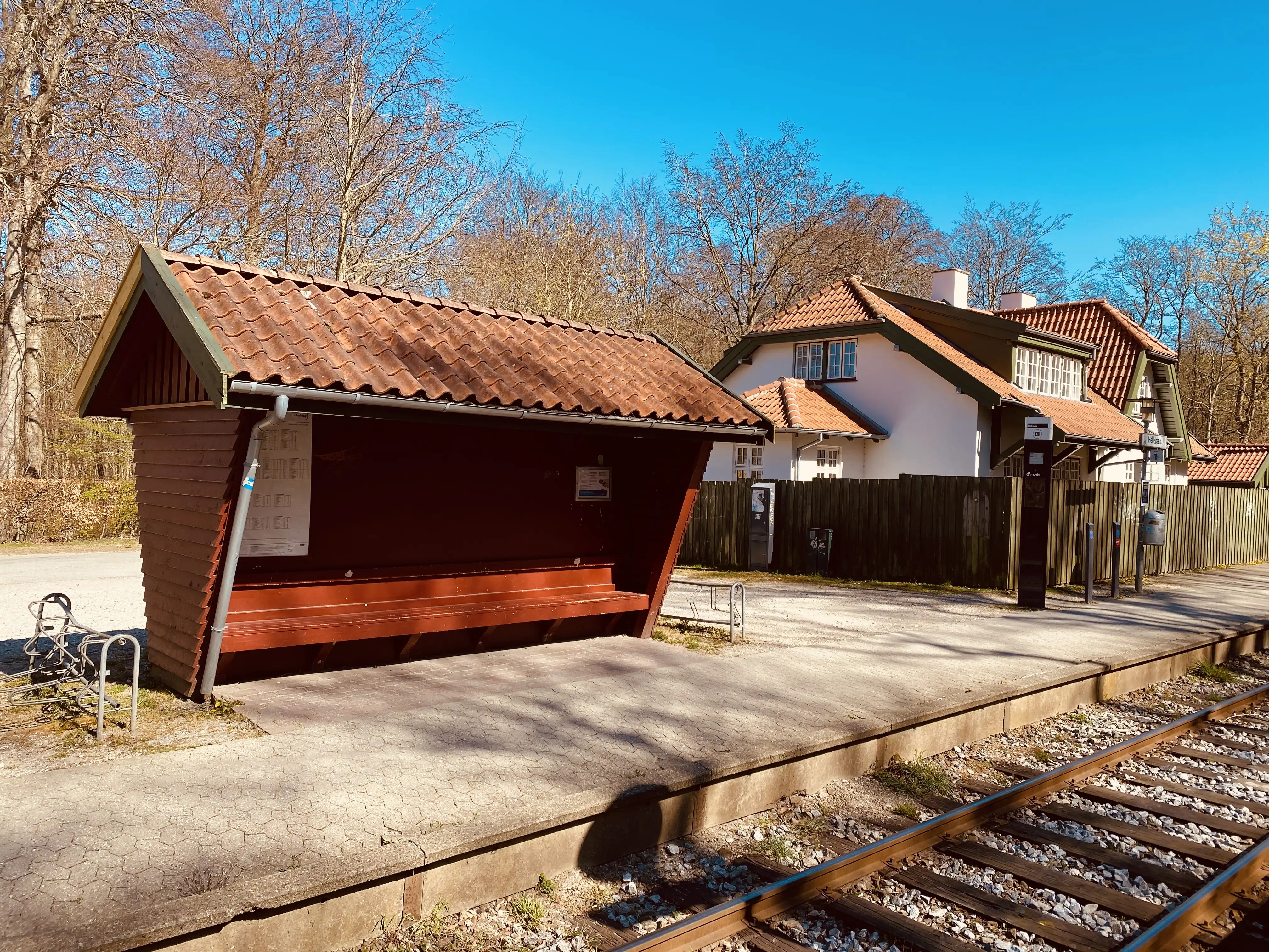 Billede af Hellebæk Station. Billede af Hellebæk Station.