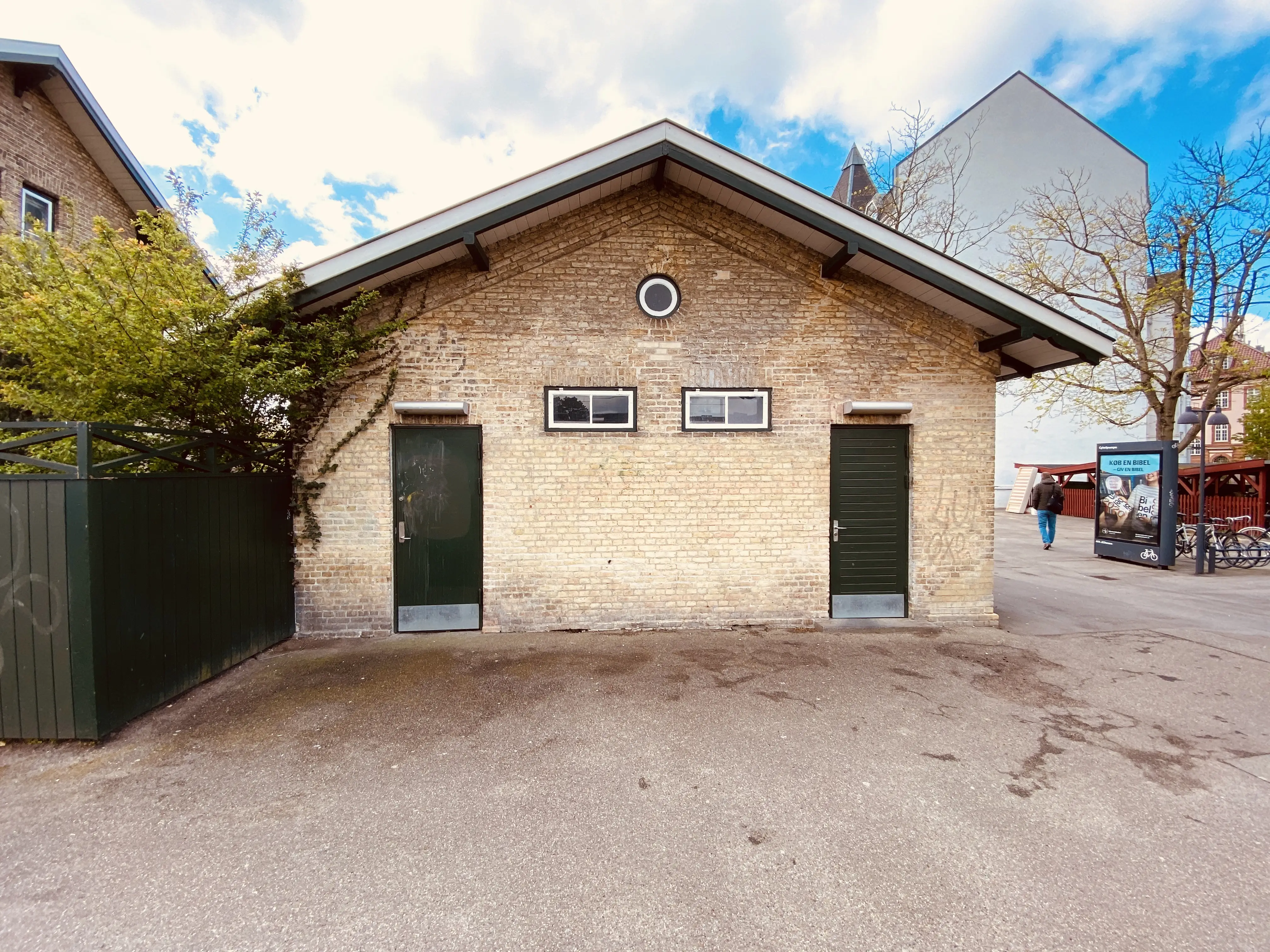 Billede af Gentofte Stations retirade.