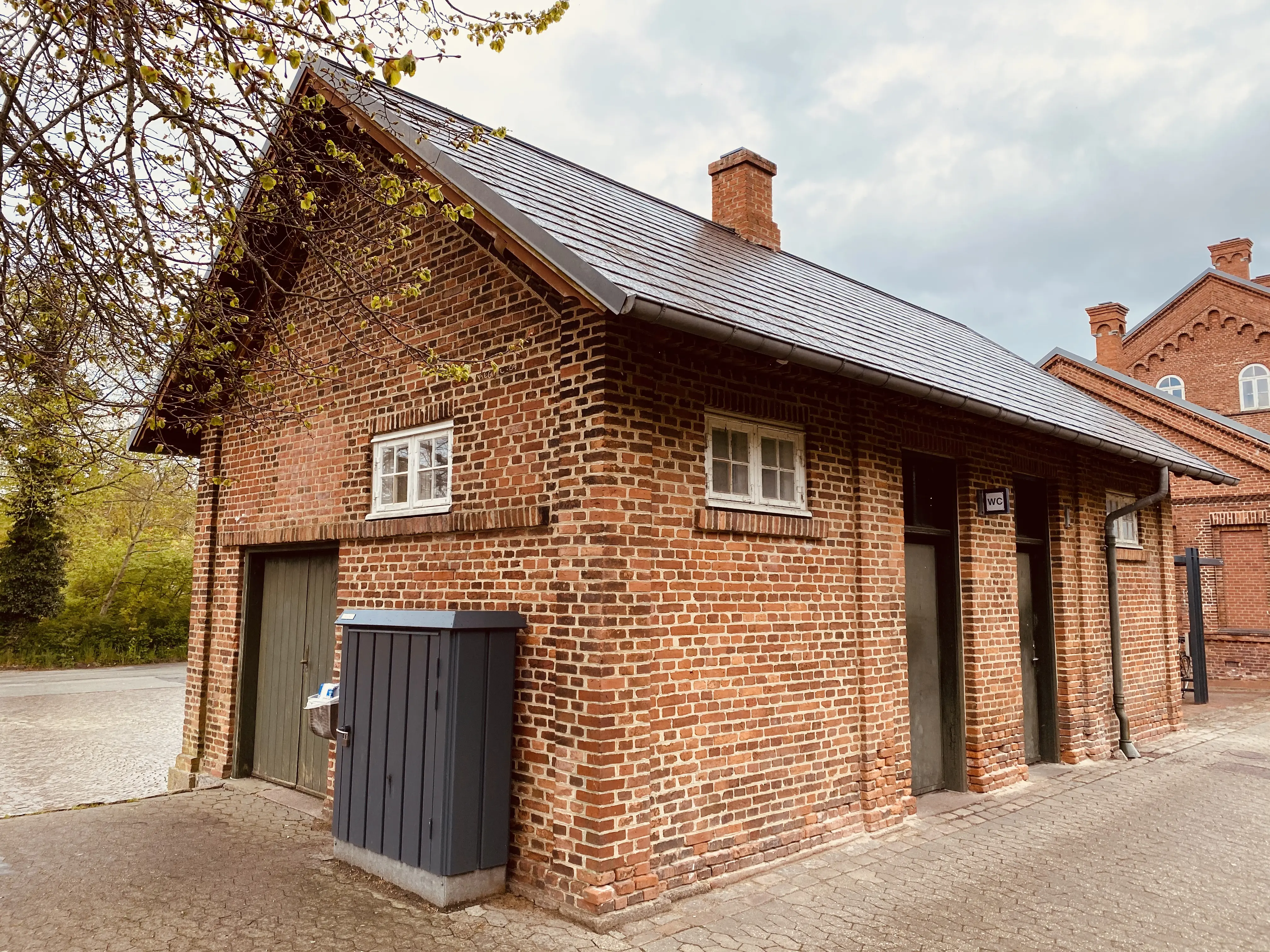 Billede af Ribe Stations retirade.