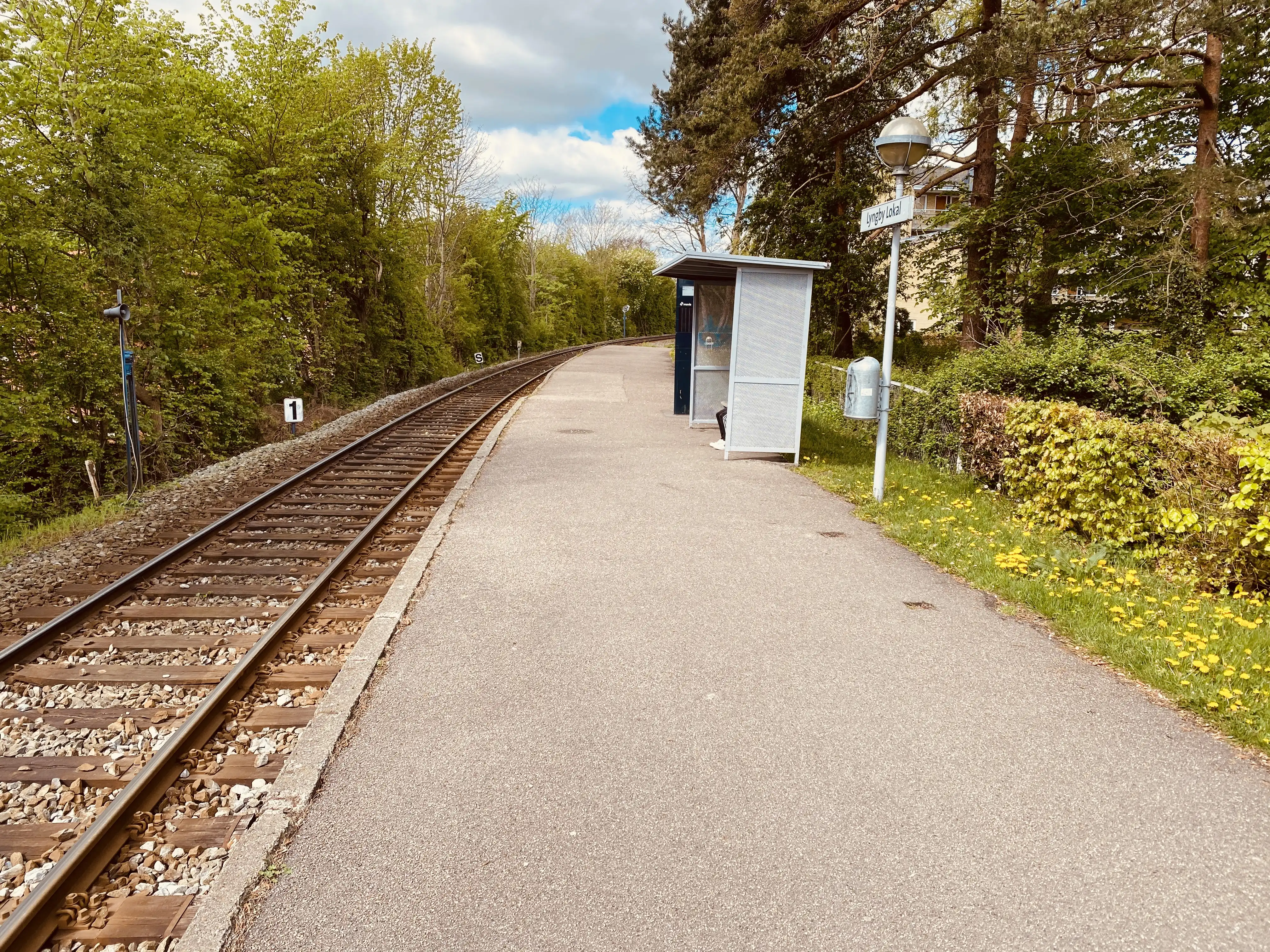 Billede af Lyngby Lokal Station. Billede af Lyngby Lokal Station.