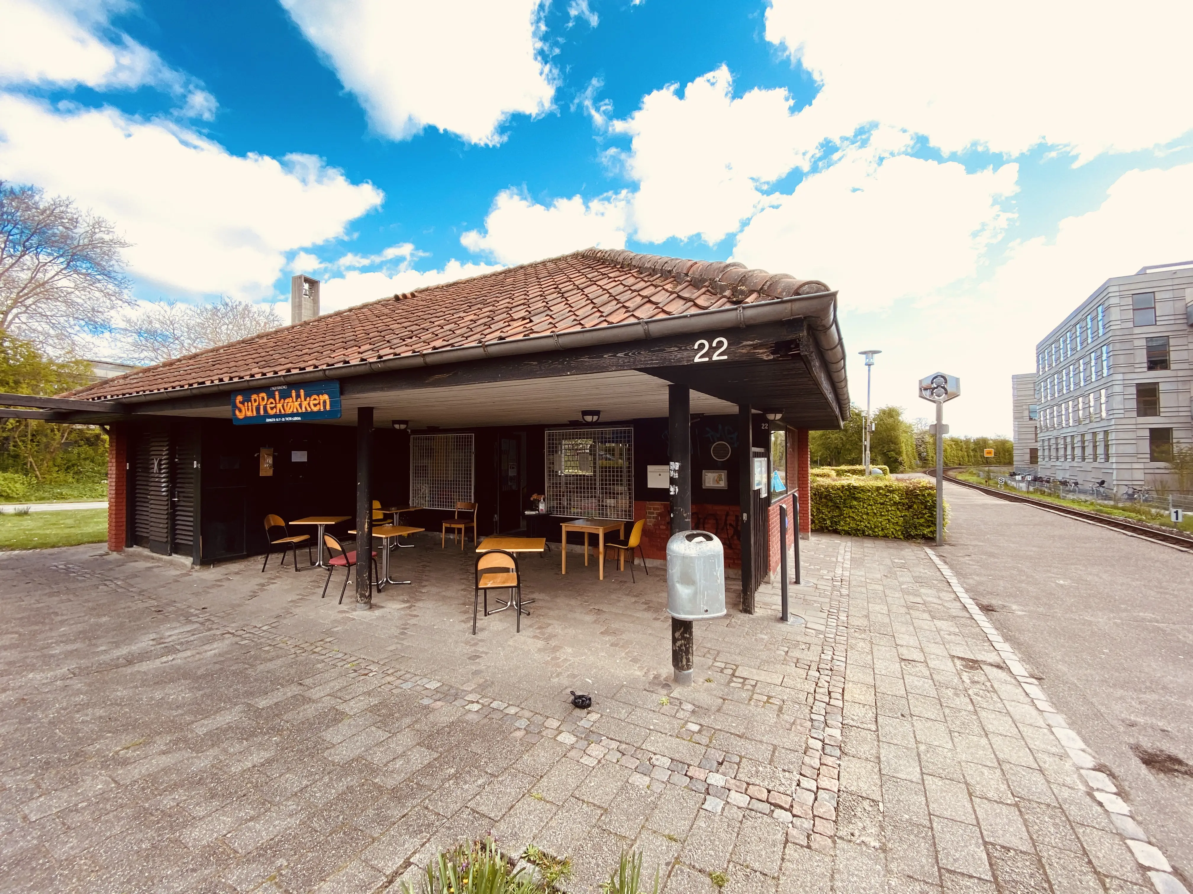 Billede af Lyngby Lokal Station. Billede af Lyngby Lokal Station.