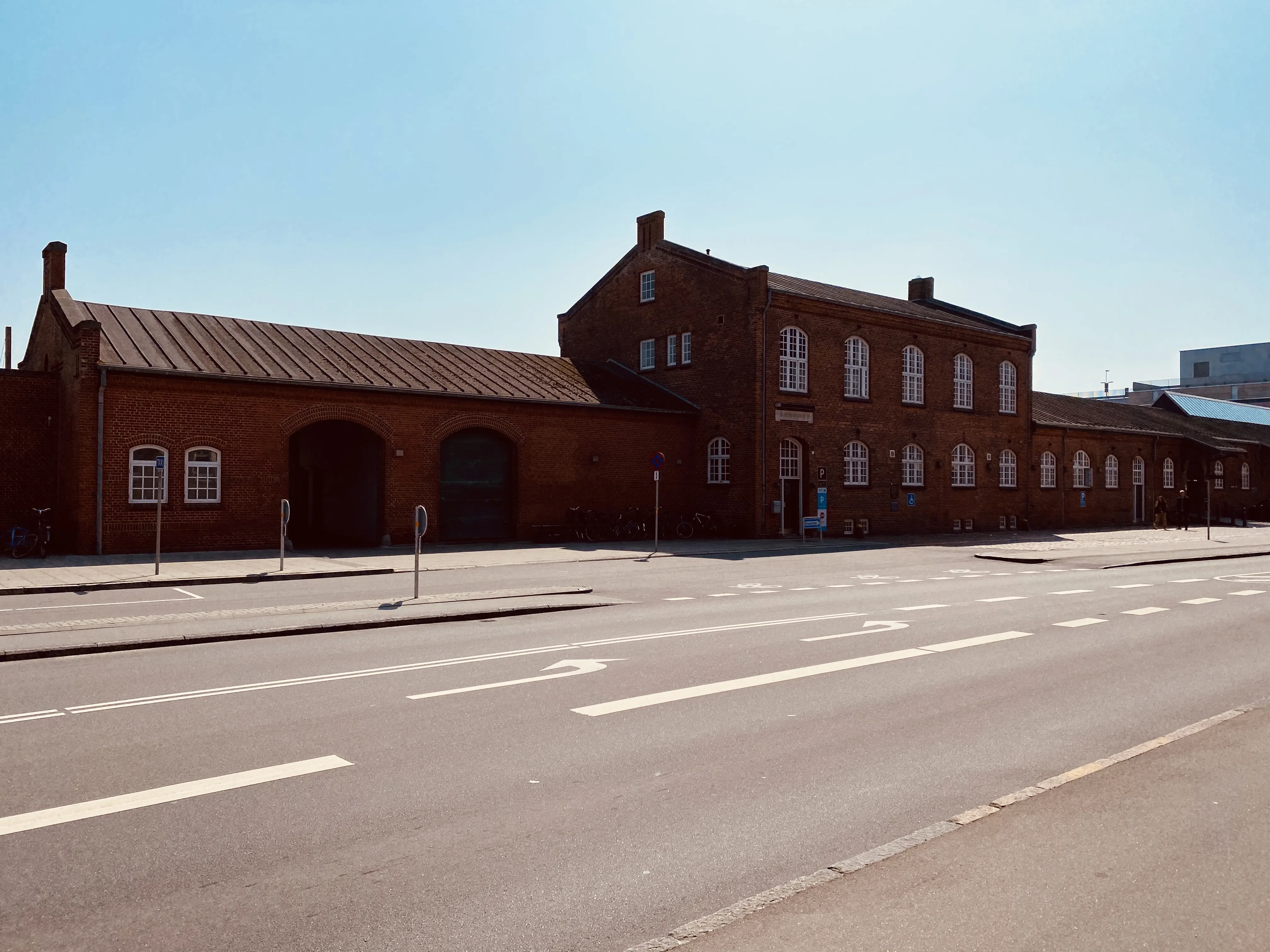 Billede af Esbjerg Stations pakhus.