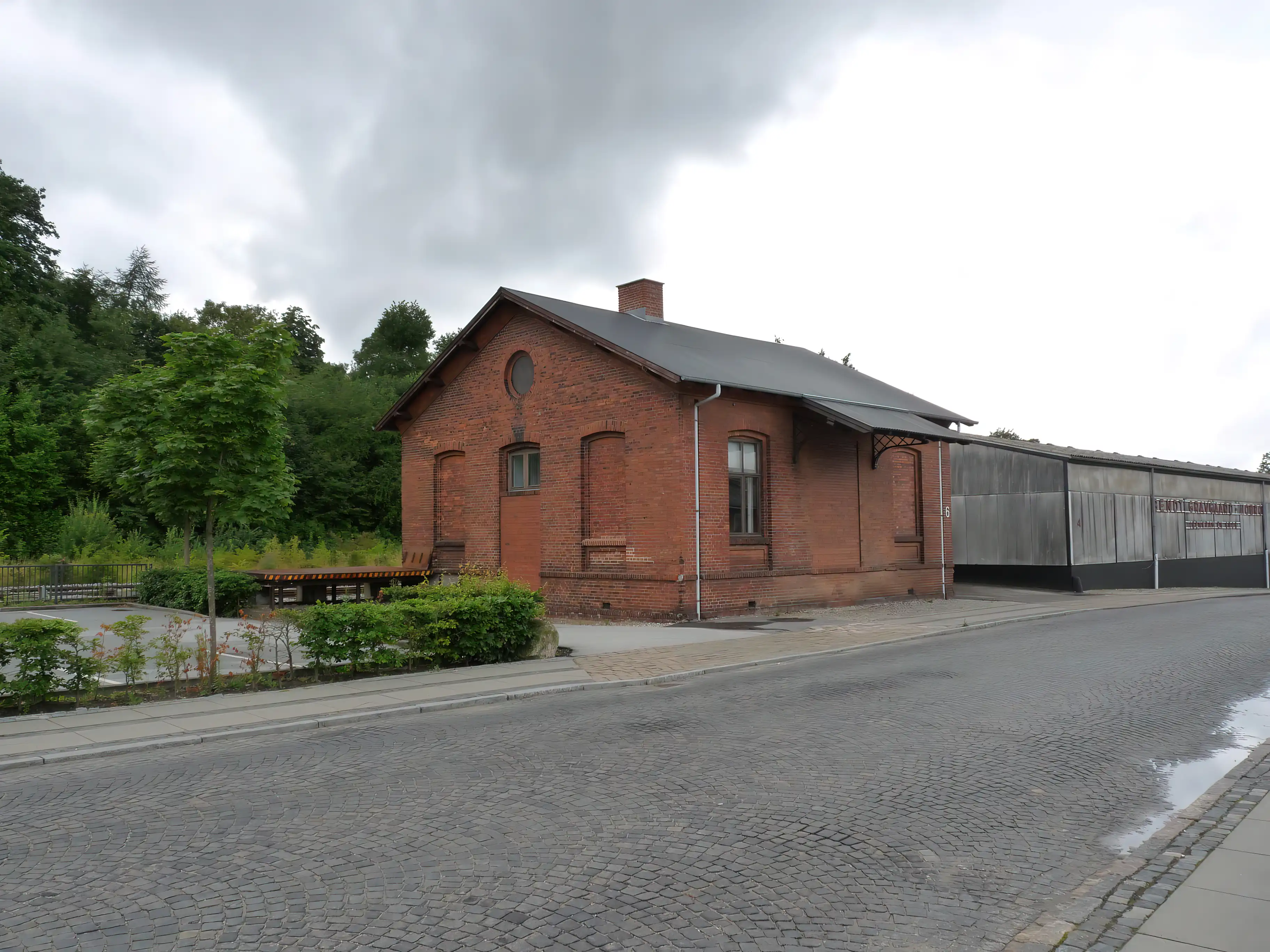 Billede af Hobro Stations pakhus. Billede af Hobro Stations pakhus.