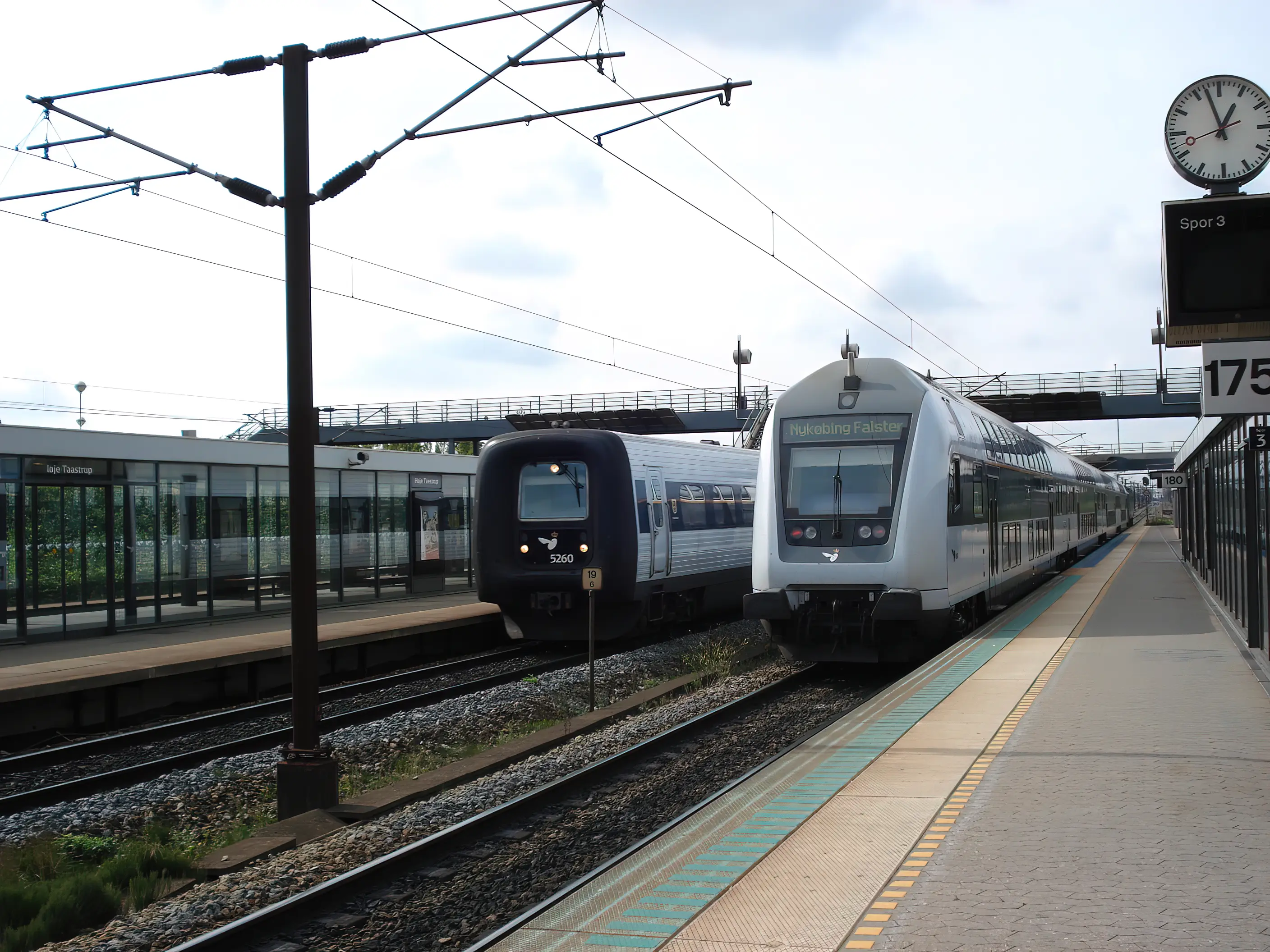 Billede af Høje Taastrup Stations sporareal. Billede af Høje Taastrup Stations sporareal.