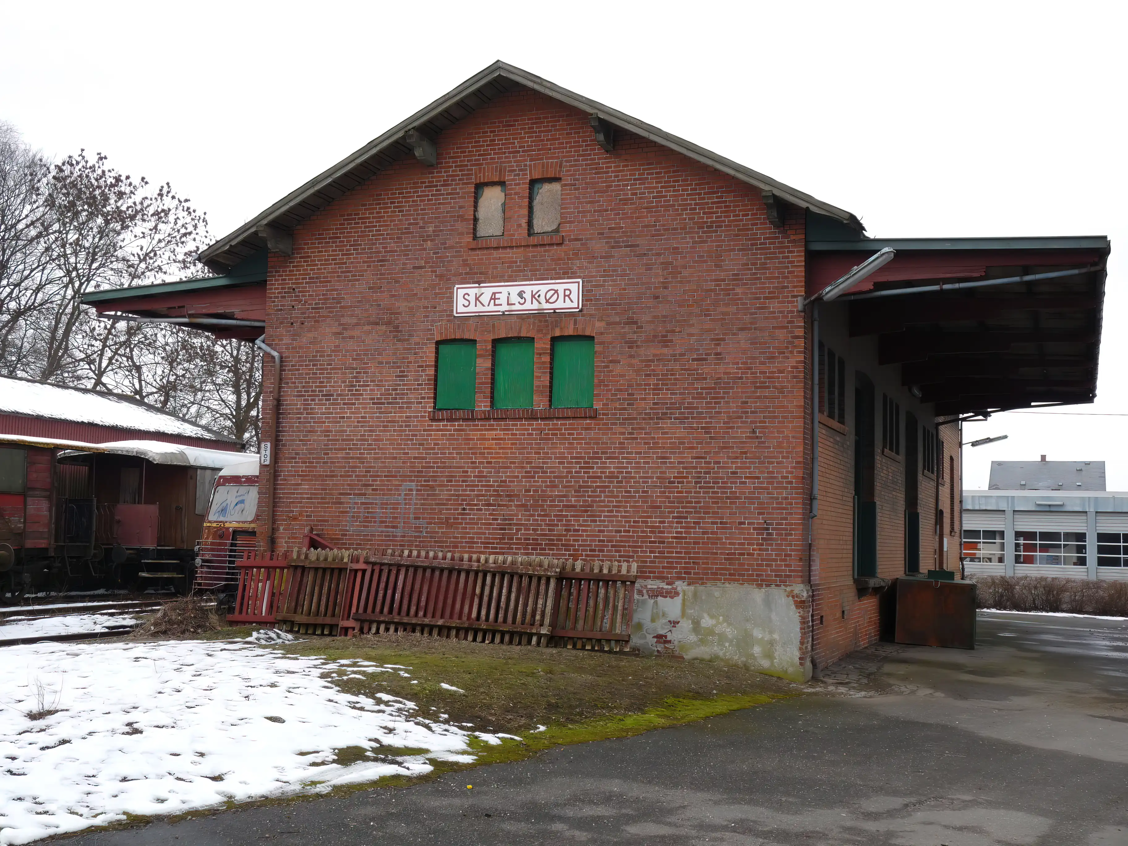 Billede af Skælskør Stations pakhus.