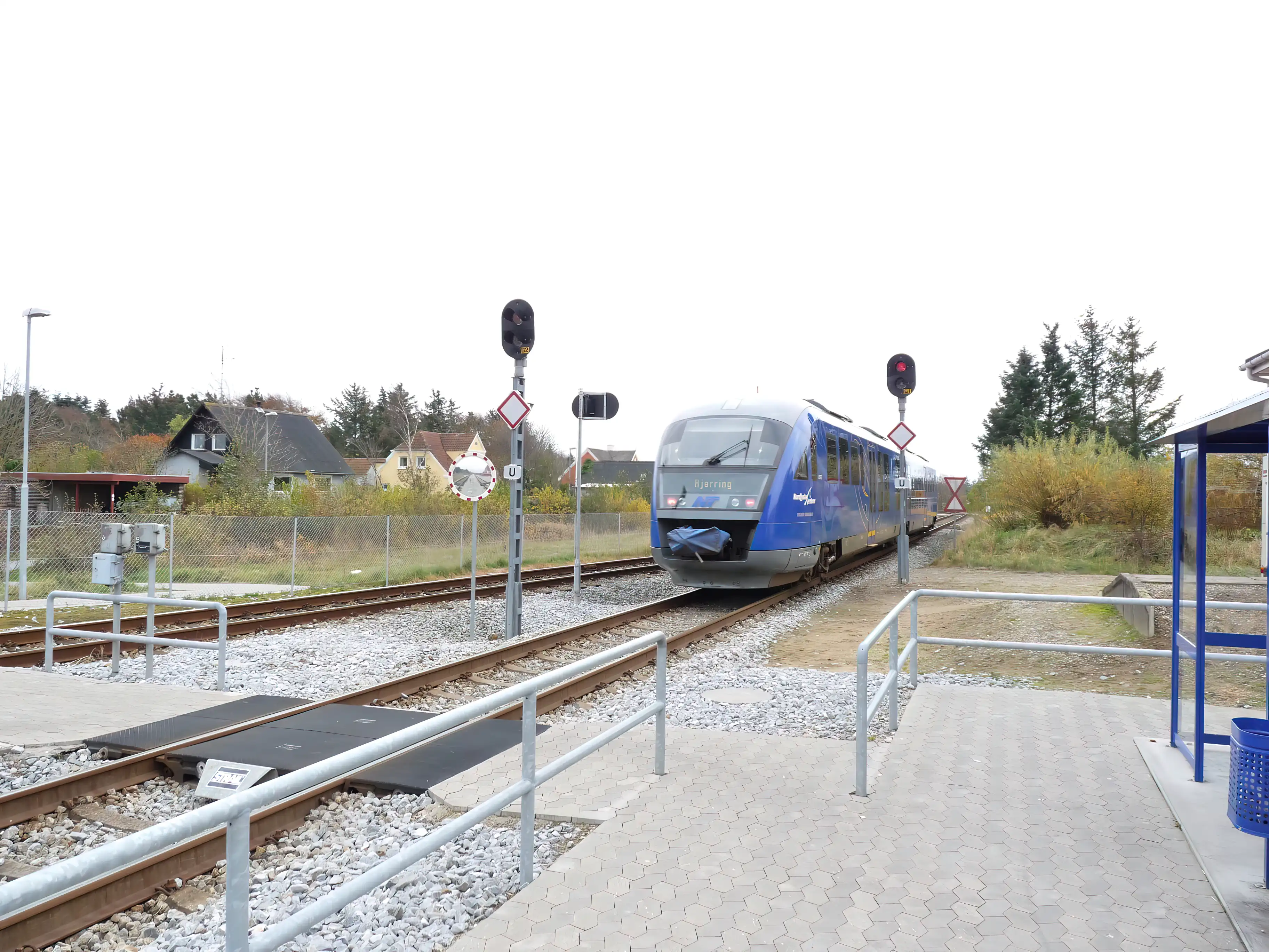 Billede af NJJ DM 502 fotograferet ud for Tornby Station. Billede af NJJ DM 502 fotograferet ud for Tornby Station.