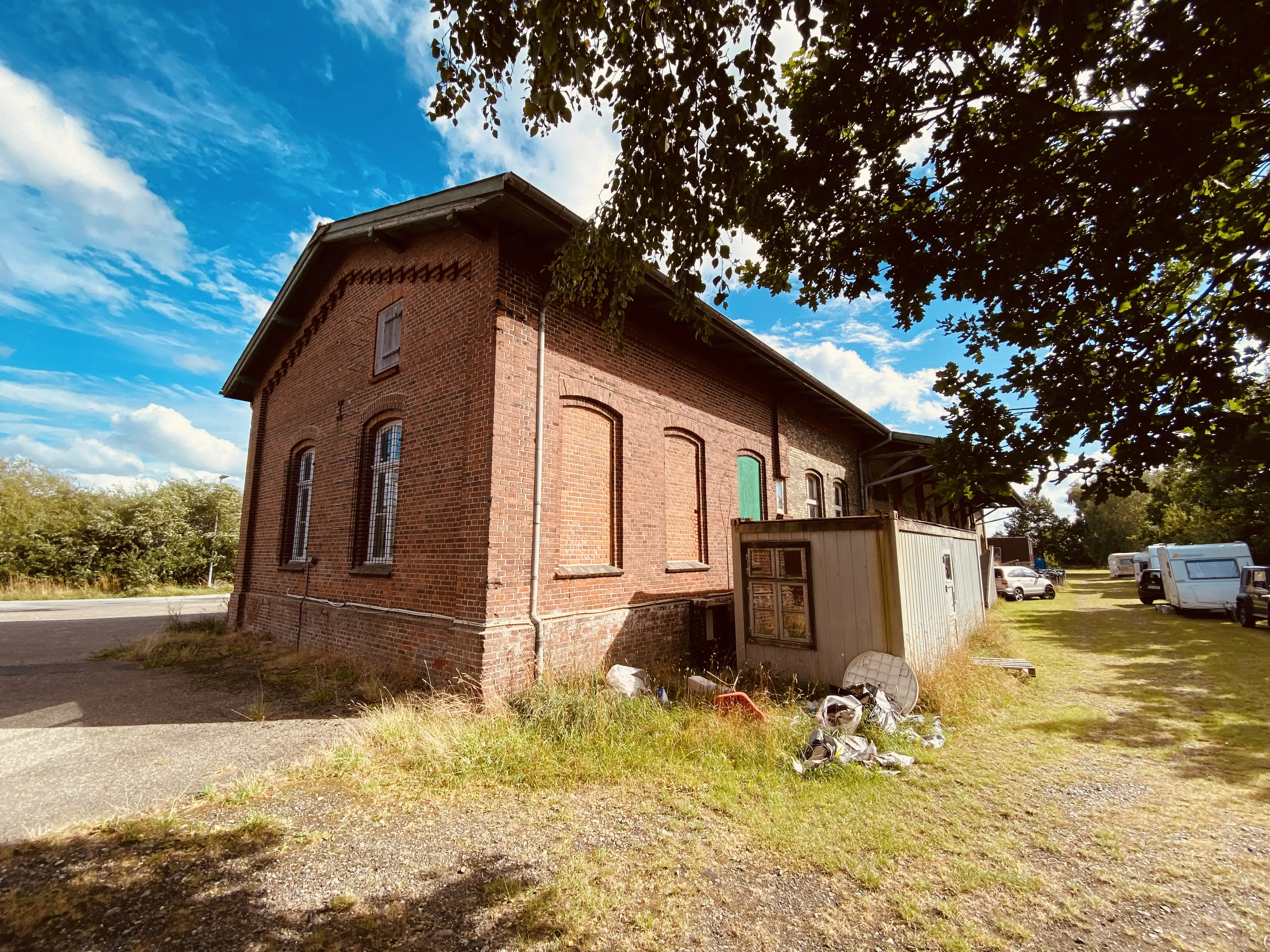 Billede af Tønder H Stations varehus.