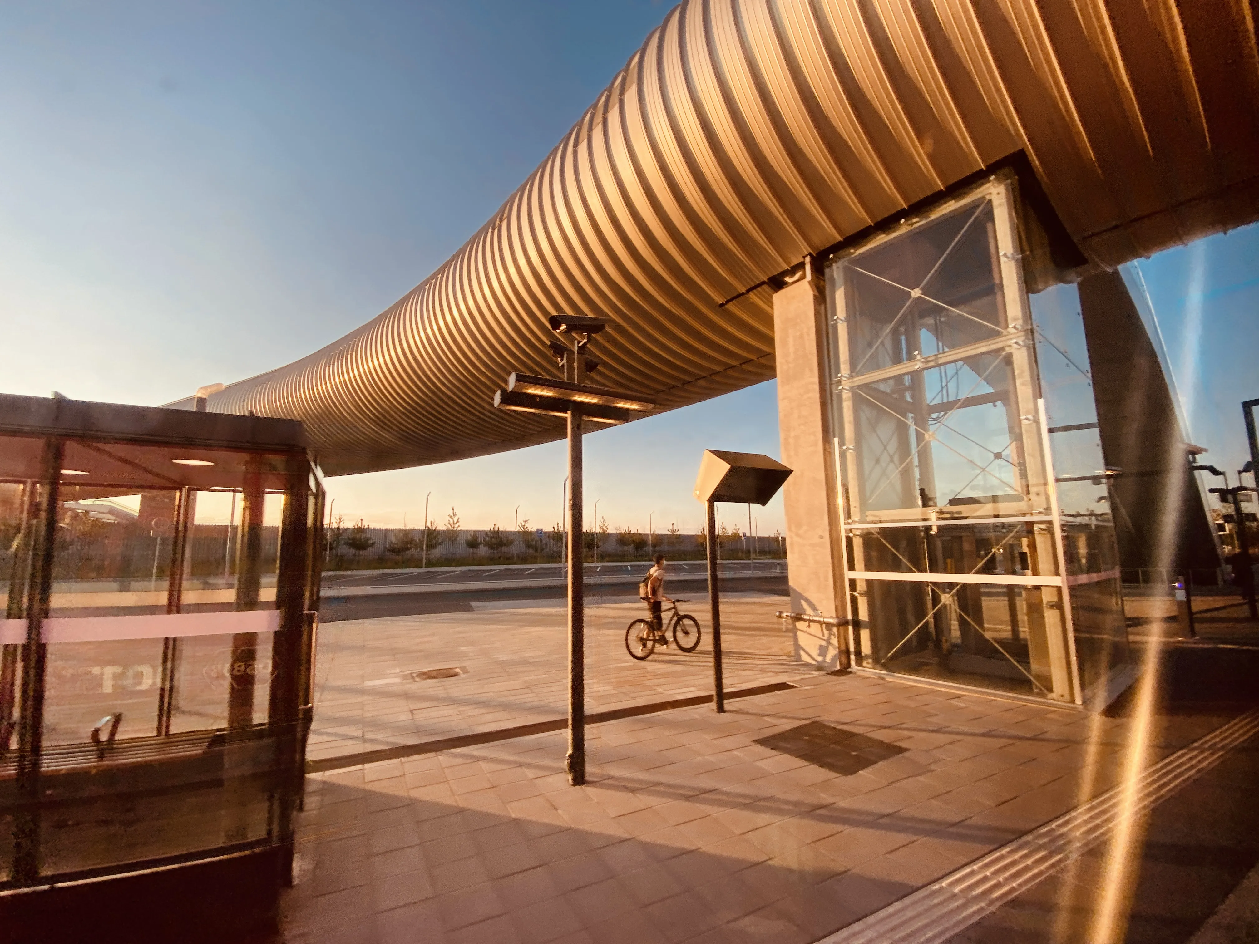 Billede af Køge Nord S-togstrinbræt.