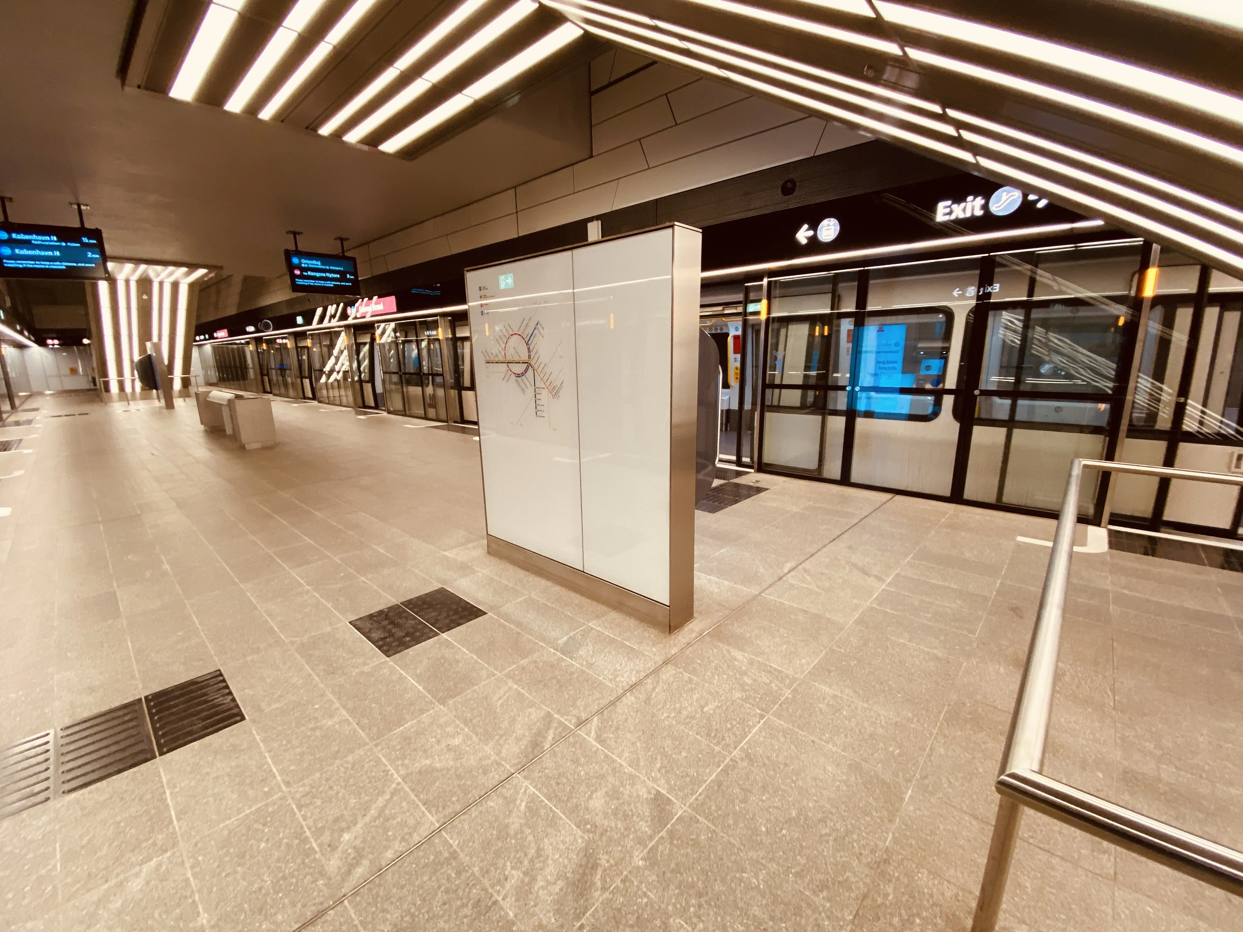 Billede af Gammel Strand Metrostation. Billede af Gammel Strand Metrostation.