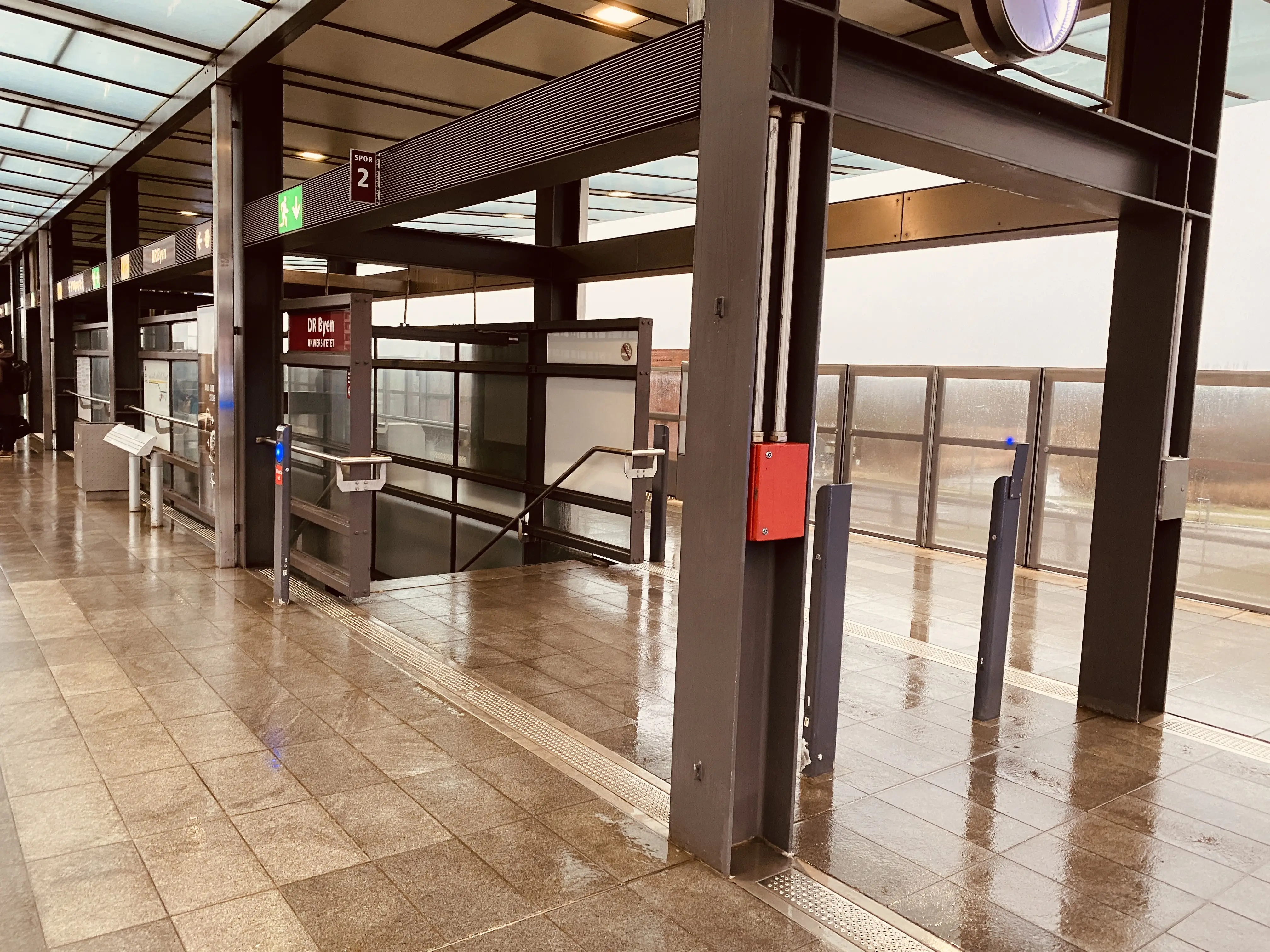 Billede af DR Byen Metrostation.