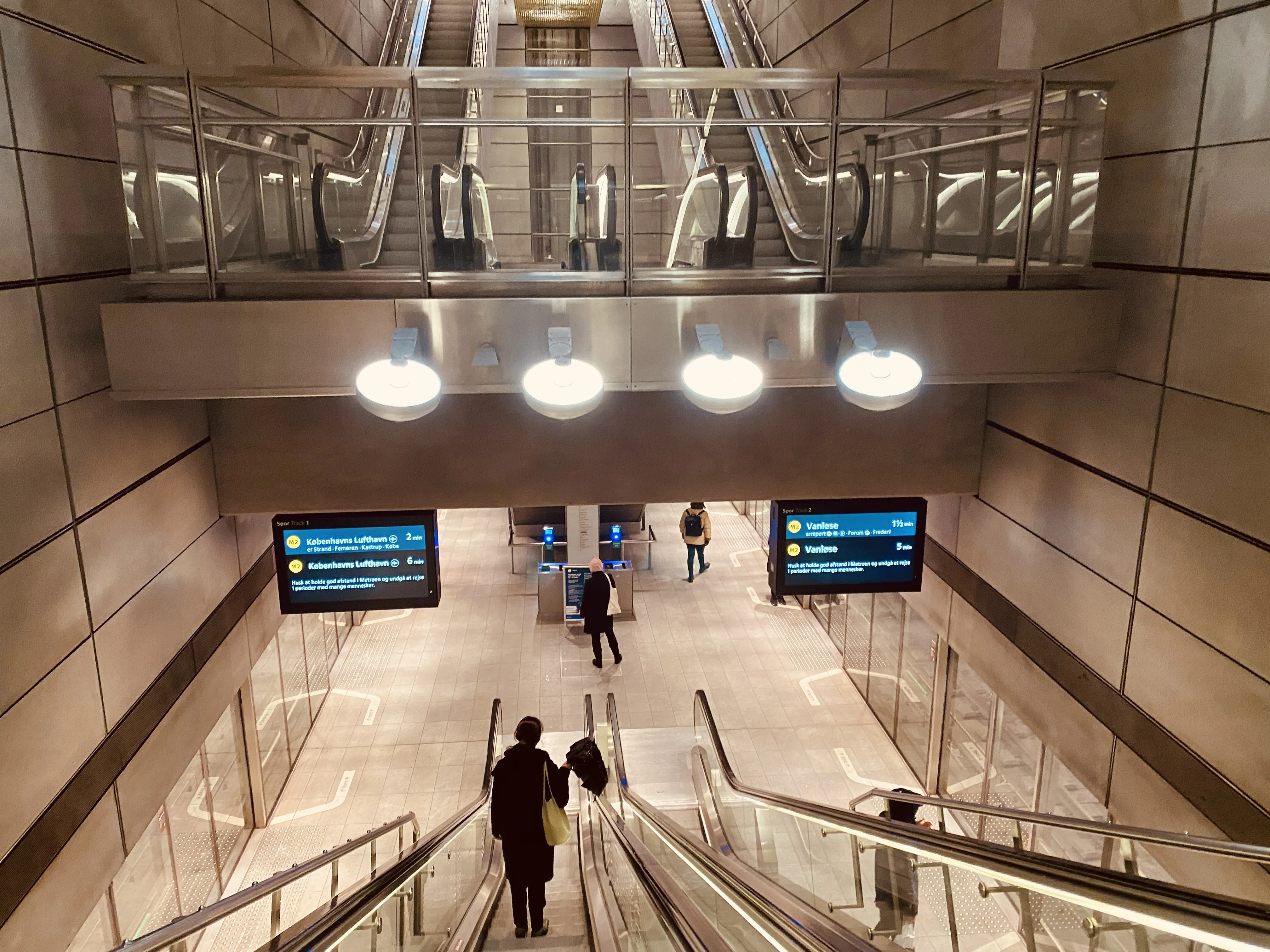 Billede af Amagerbro Metrostation. Billede af Amagerbro Metrostation.