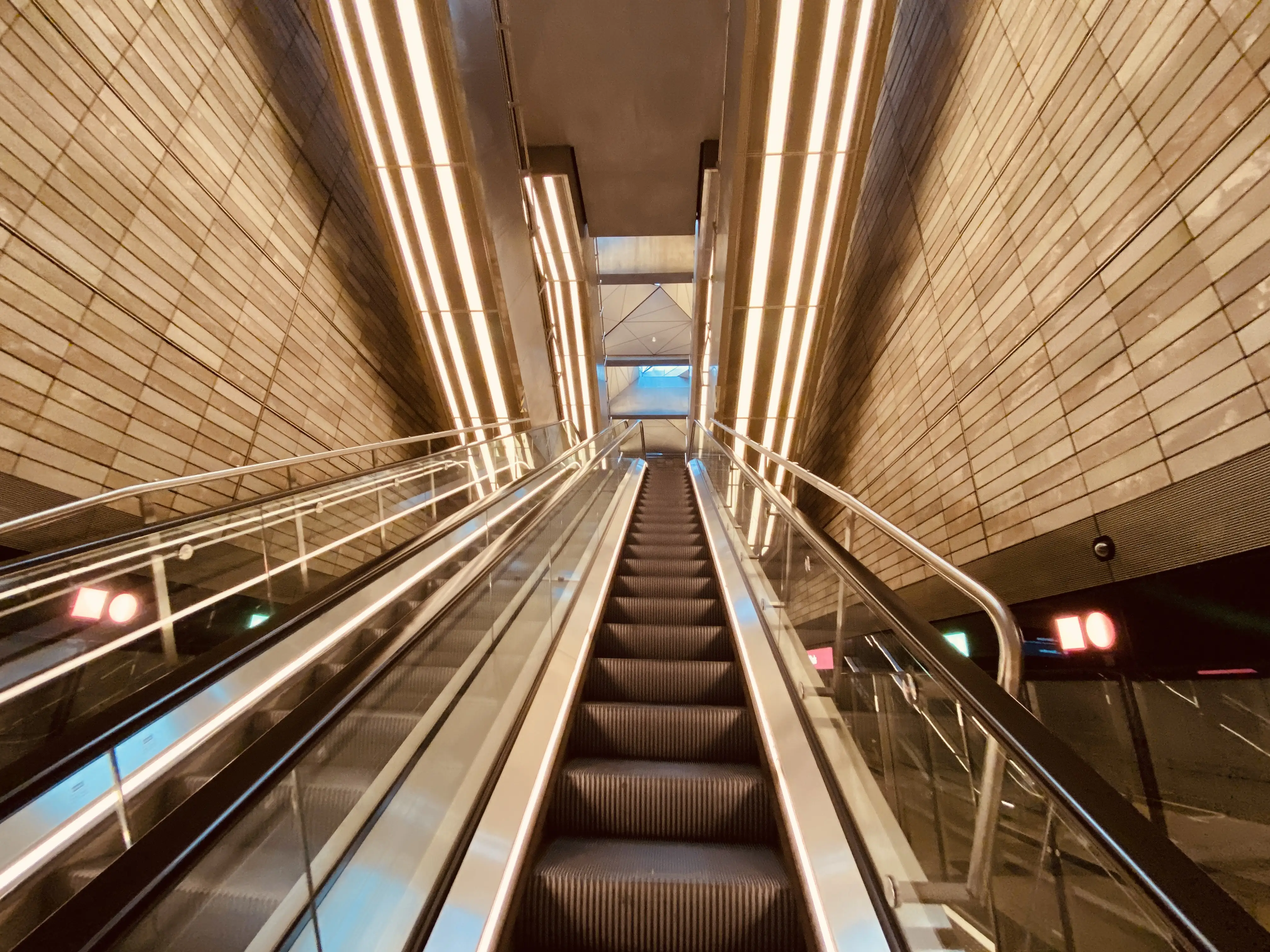 Billede af Nuuks Plads Metrostation. Billede af Nuuks Plads Metrostation.