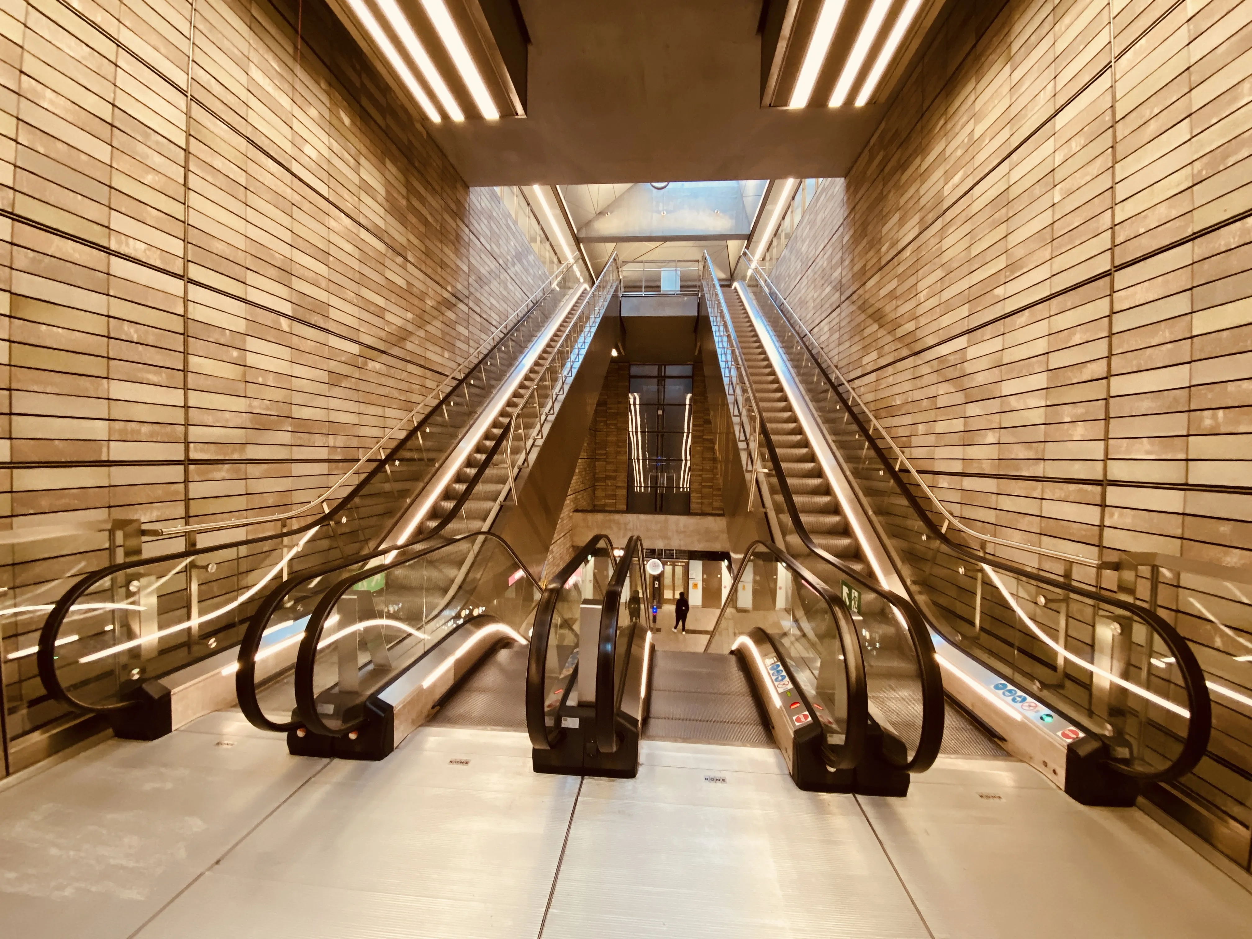 Billede af Nuuks Plads Metrostation. Billede af Nuuks Plads Metrostation.