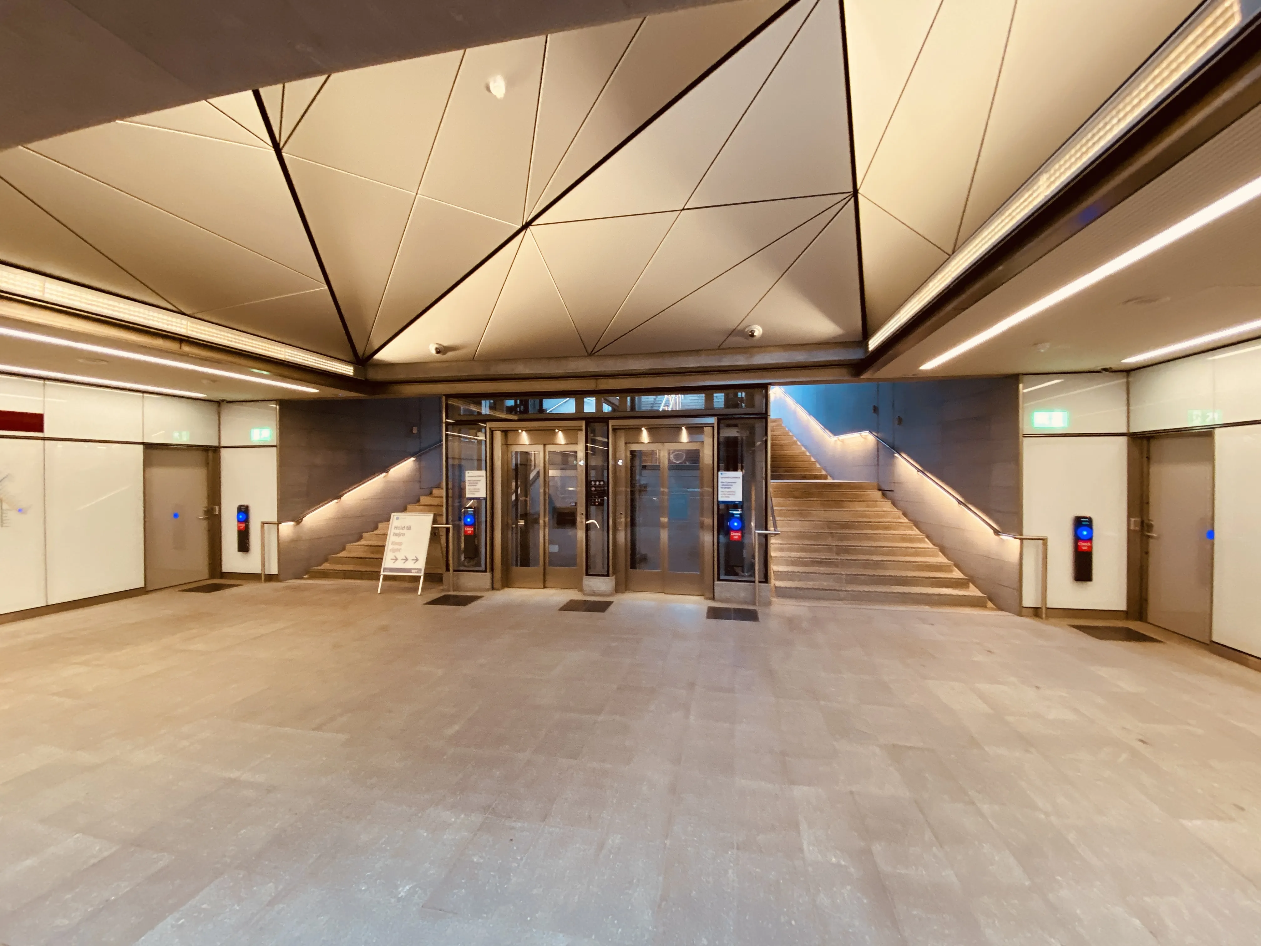 Billede af Nuuks Plads Metrostation. Billede af Nuuks Plads Metrostation.