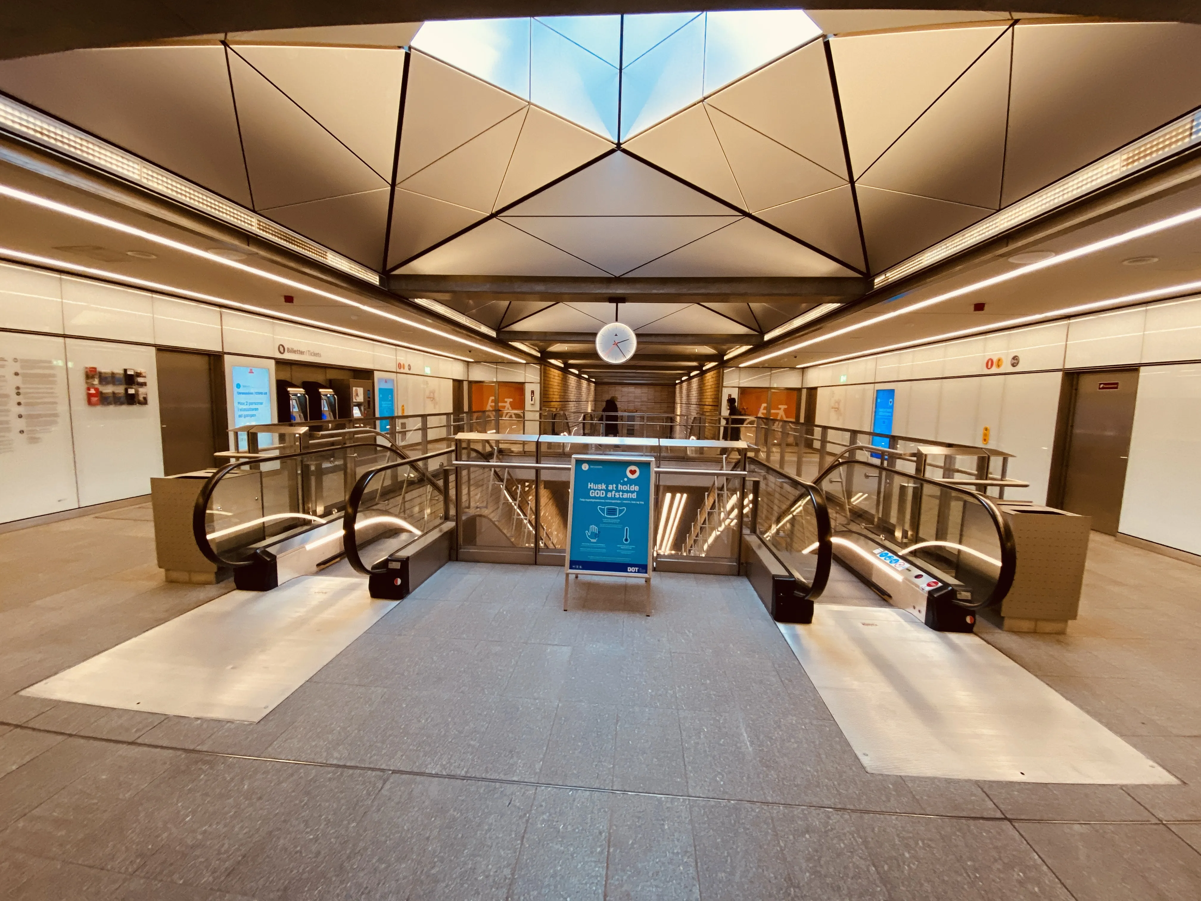 Billede af Aksel Møllers Have Metrostation. Billede af Aksel Møllers Have Metrostation.
