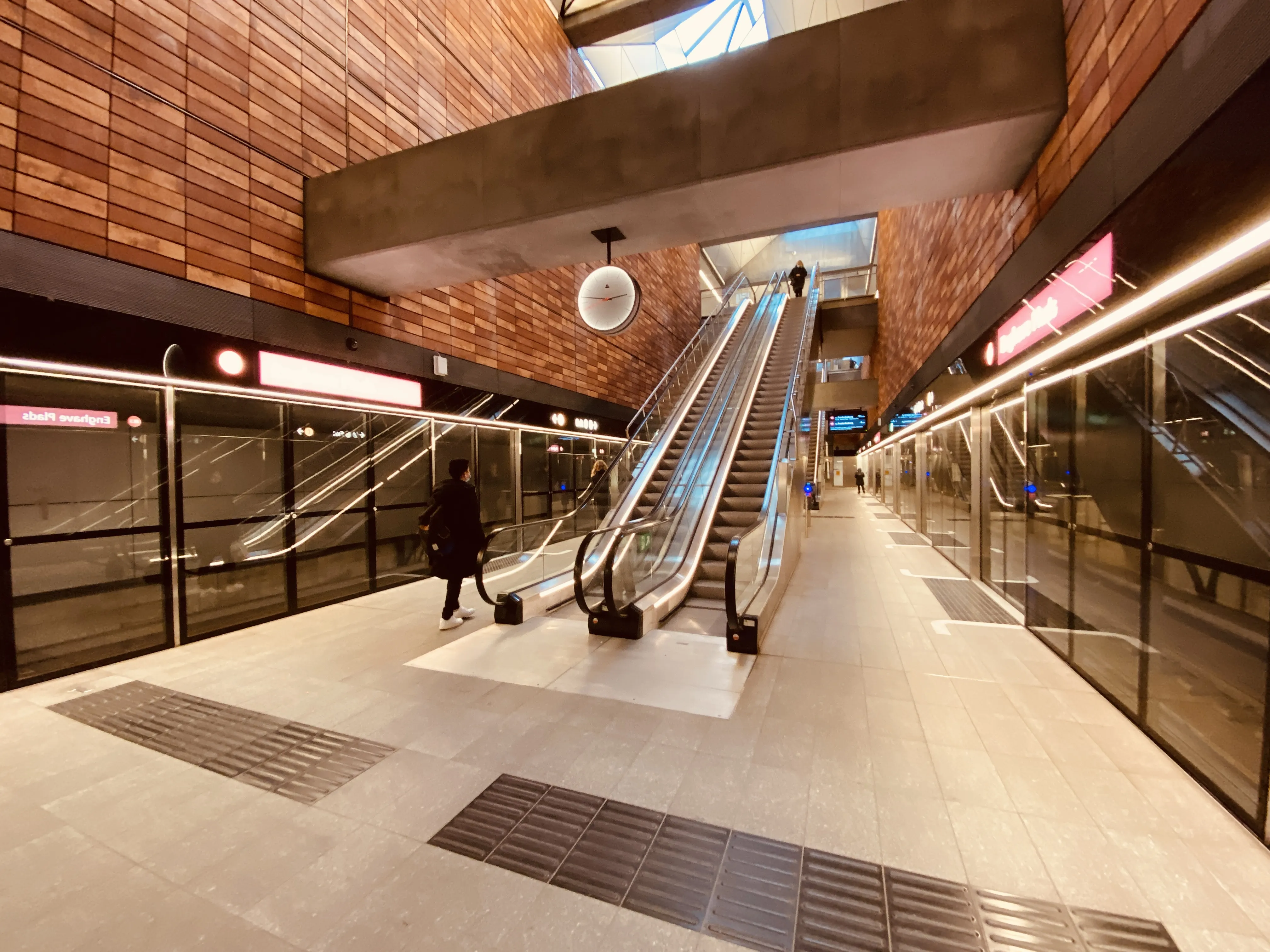 Billede af Enghave Plads Metrostation. Billede af Enghave Plads Metrostation.
