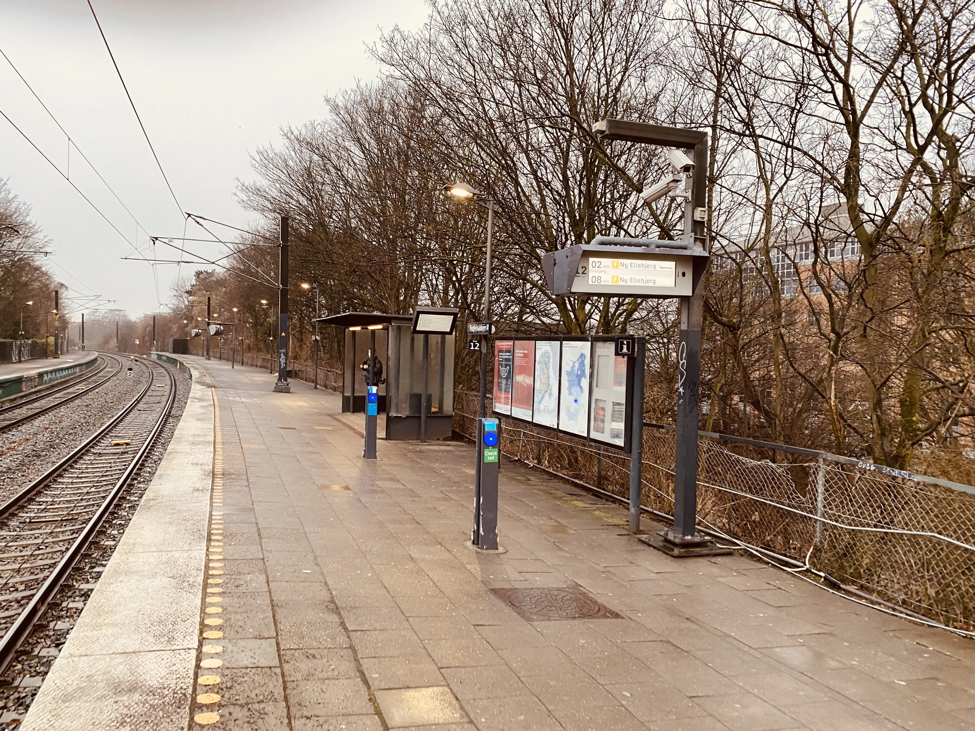 Billede af Fuglebakken S-togstrinbræt. Billede af Fuglebakken S-togstrinbræt.
