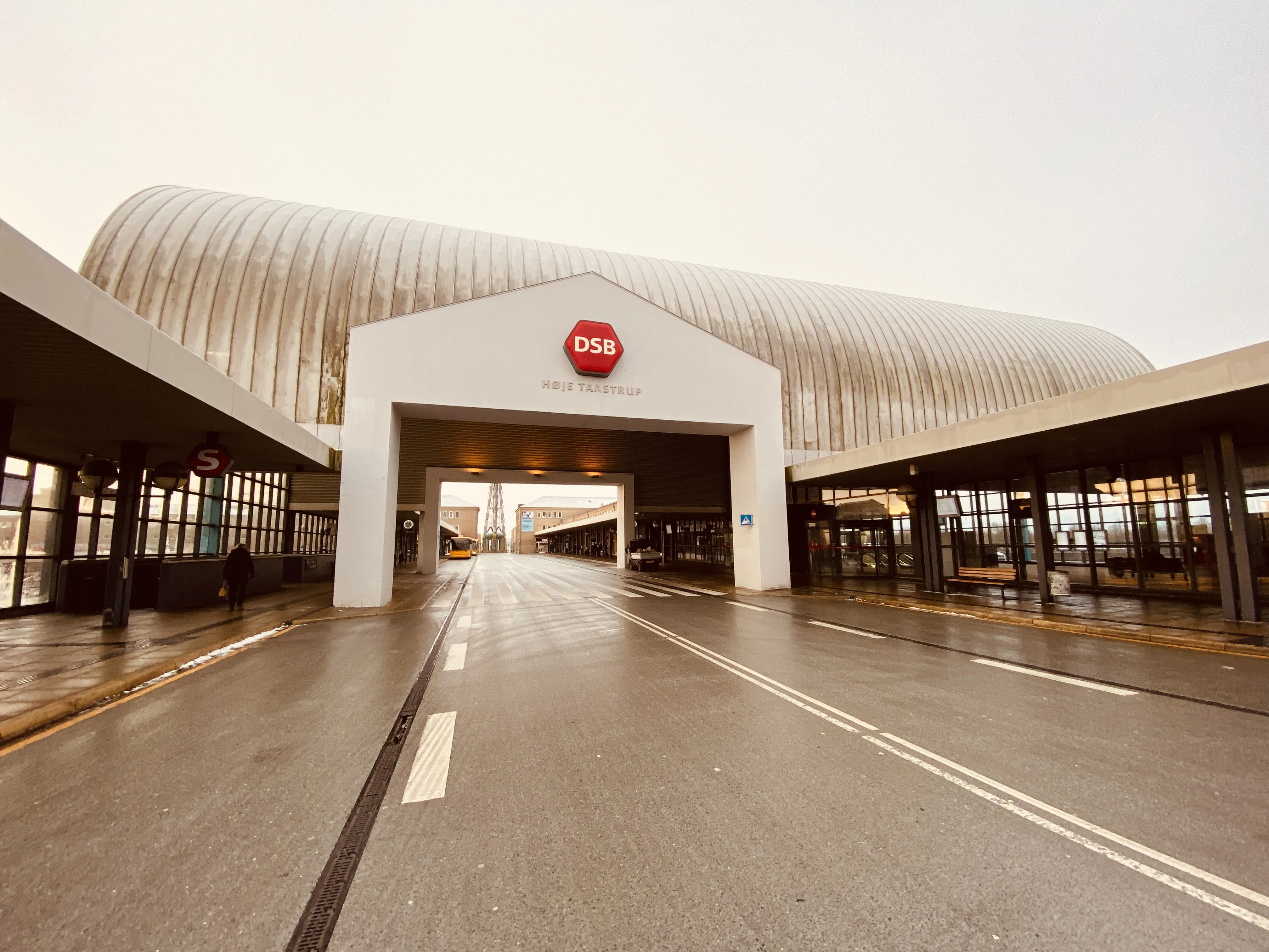 Billede af Høje Taastrup Station. Billede af Høje Taastrup Station.
