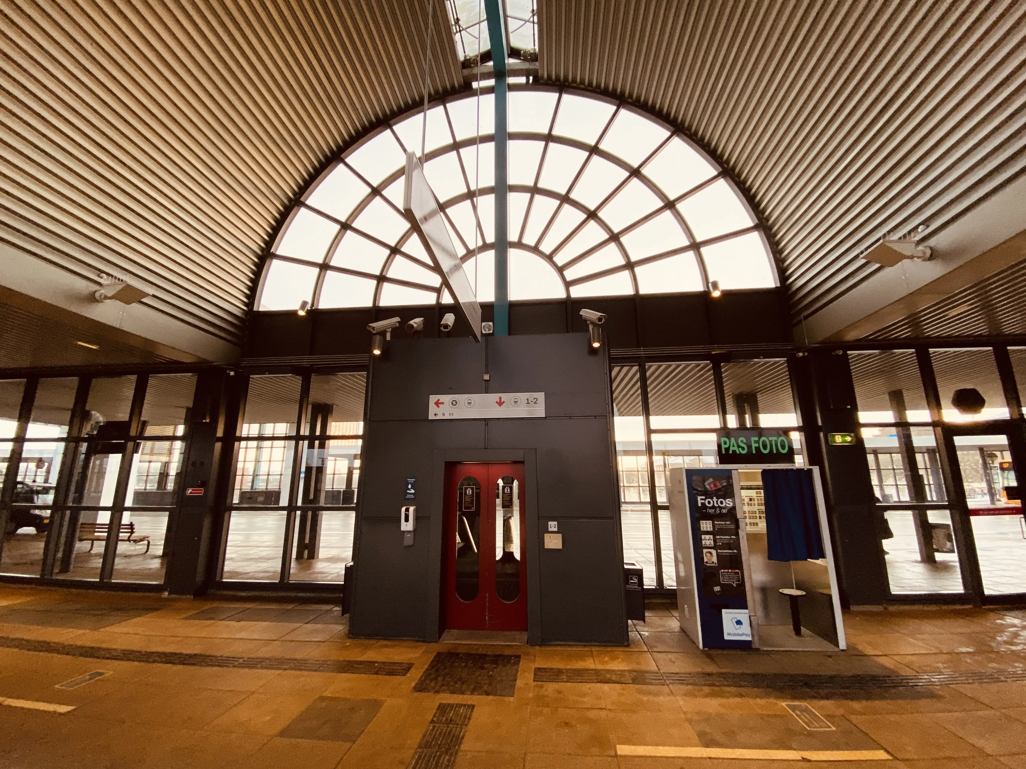 Billede af Høje Taastrup Station. Billede af Høje Taastrup Station.
