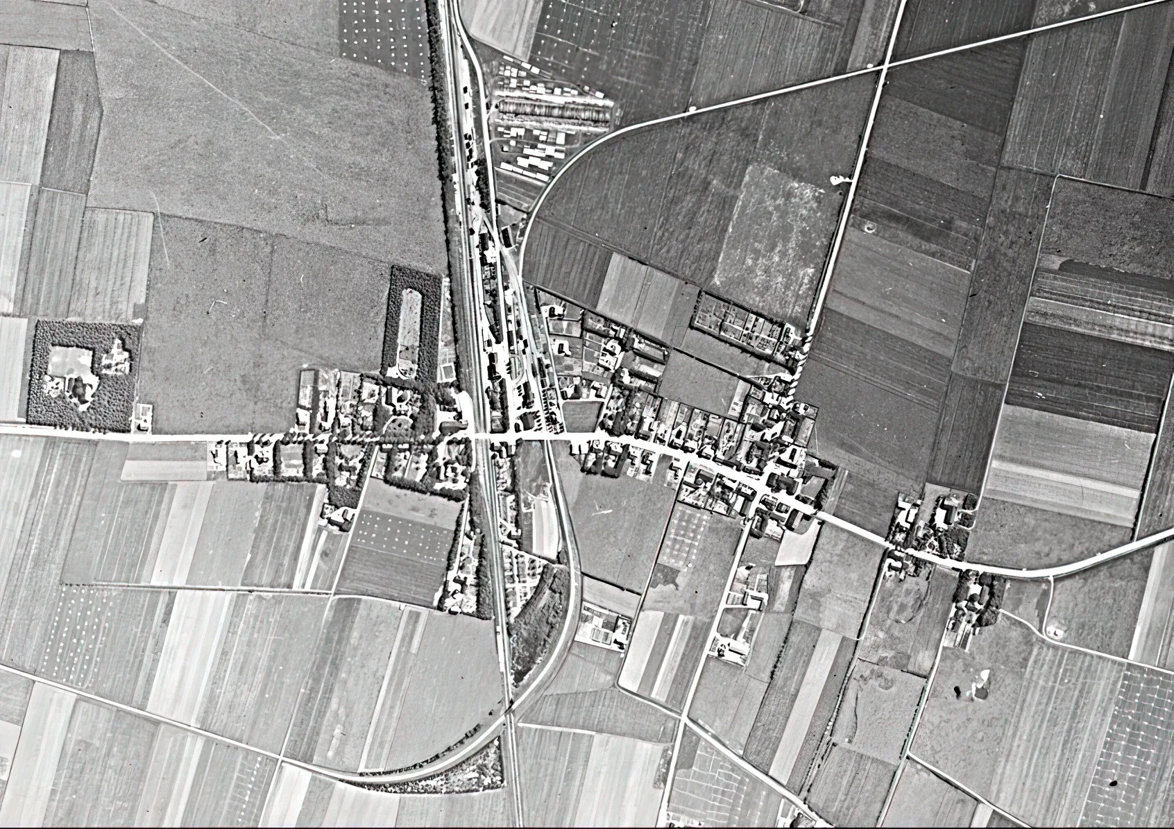 Billede af Over-Jerstal Station set fra luften. Billede af Over-Jerstal Station set fra luften.