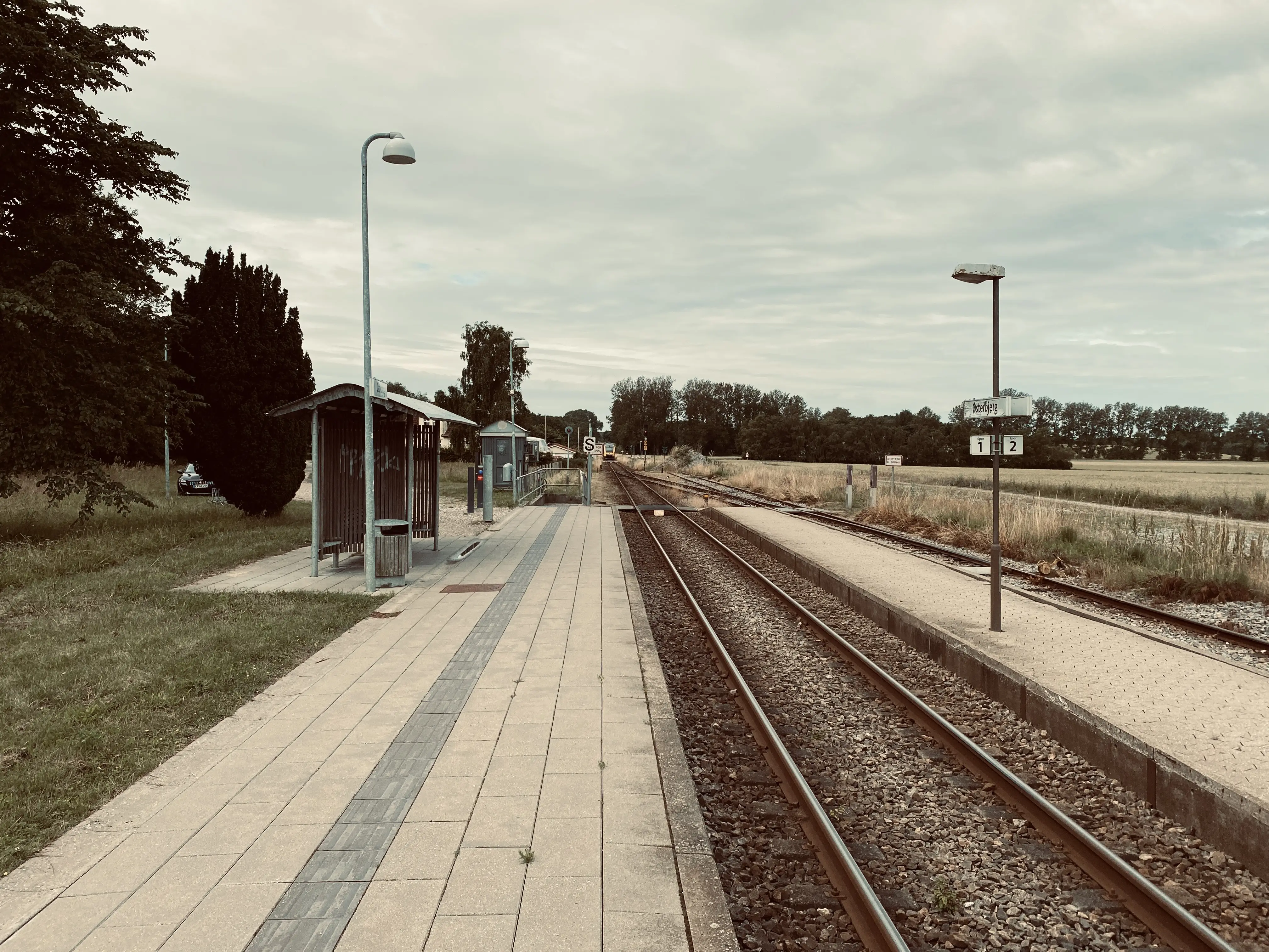 Billede af Østerbjerg Trinbræt. Billede af Østerbjerg Trinbræt.