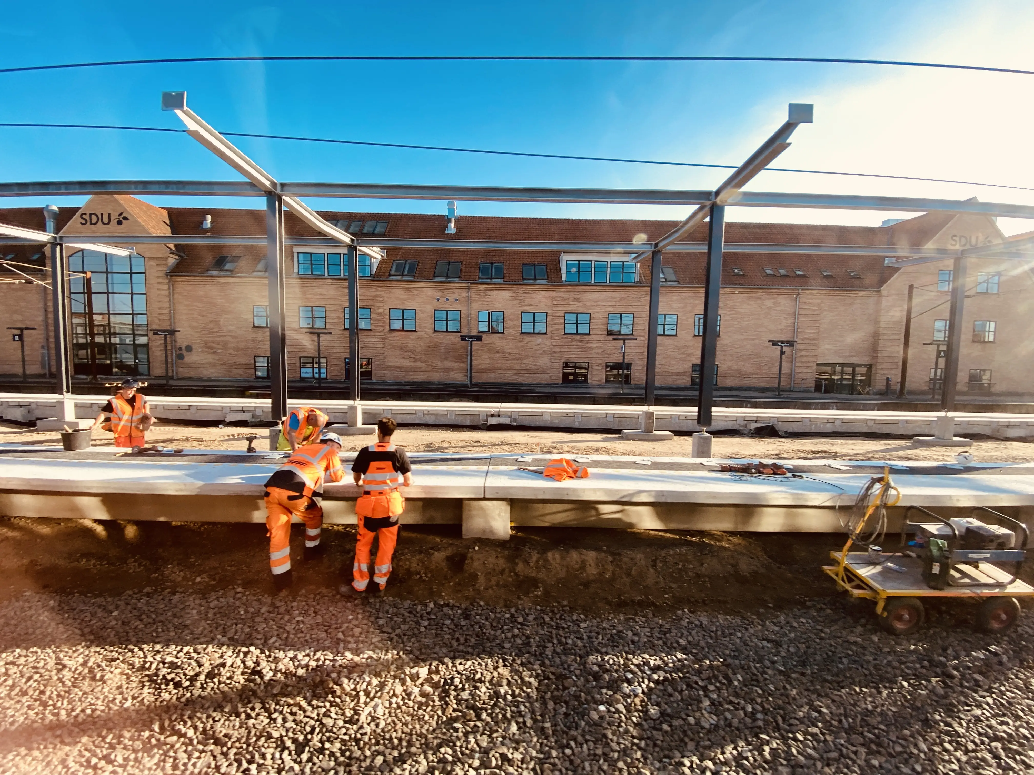 Billede af sporarbejdet ved Slagelse Station. Billede af sporarbejdet ved Slagelse Station.