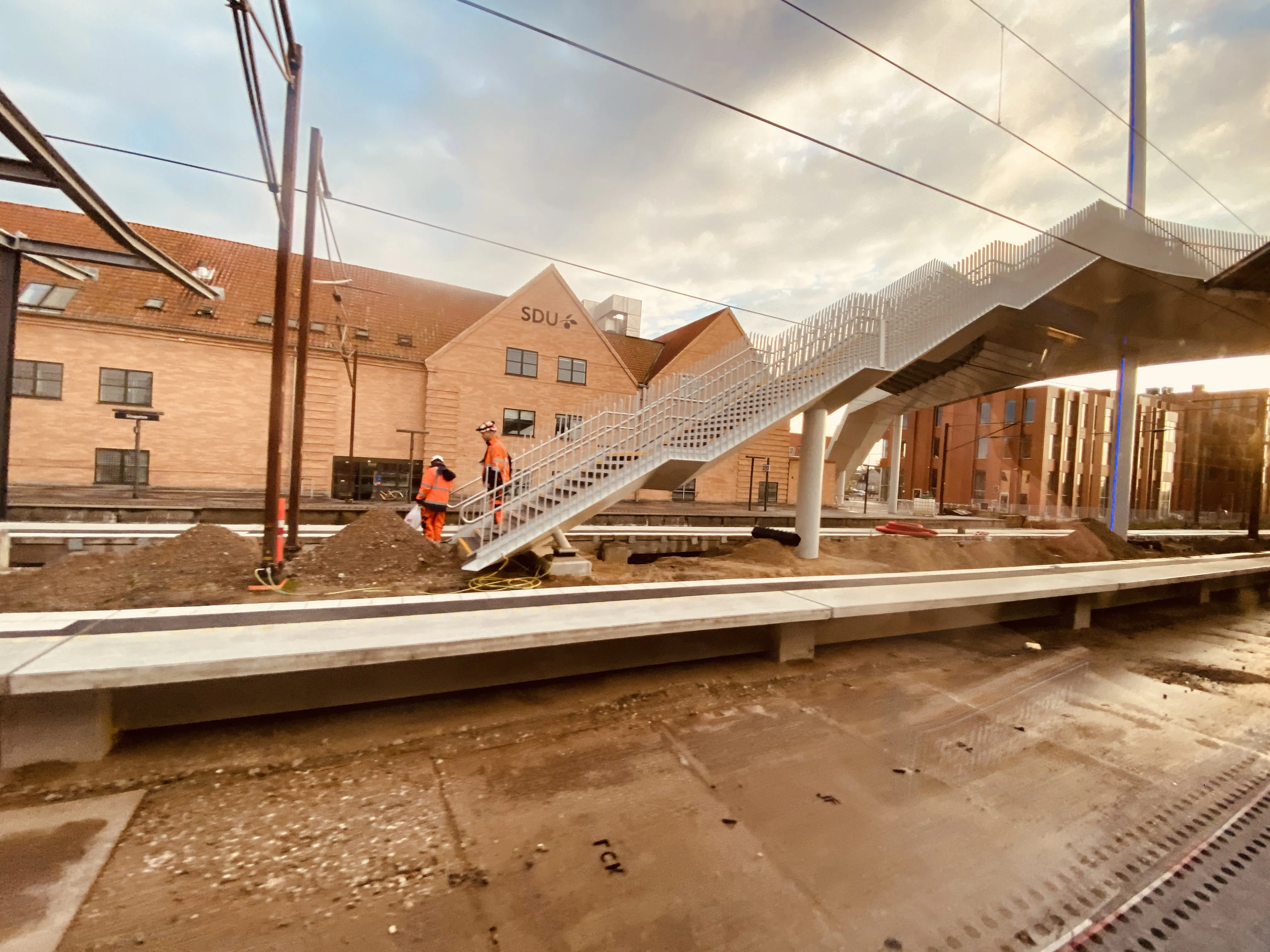 Billede af etableringen af den nye gangbro ved Slagelse Station. Billede af etableringen af den nye gangbro ved Slagelse Station.