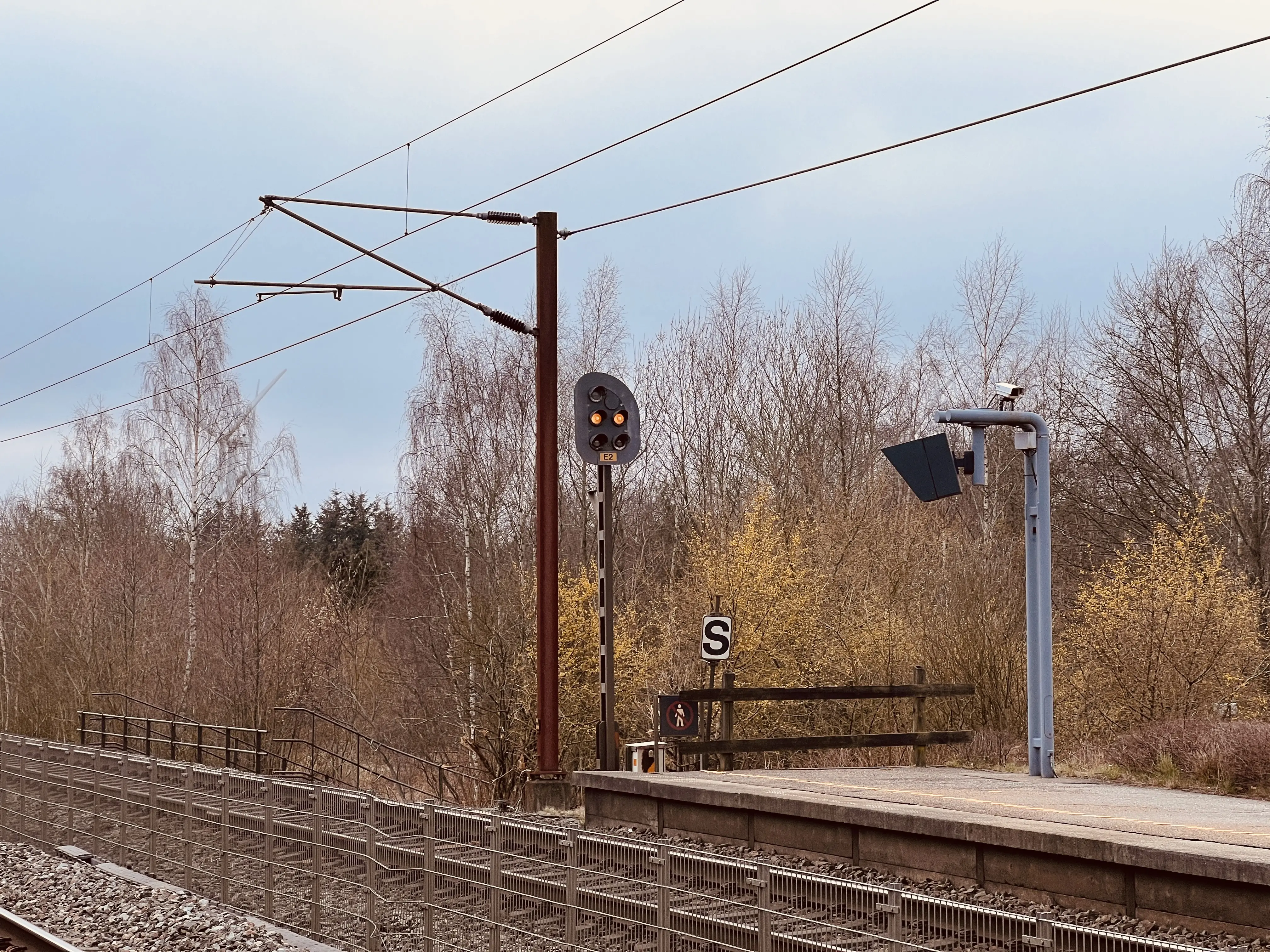 Billede af Holmstrup Trinbræt. Billede af Holmstrup Trinbræt.