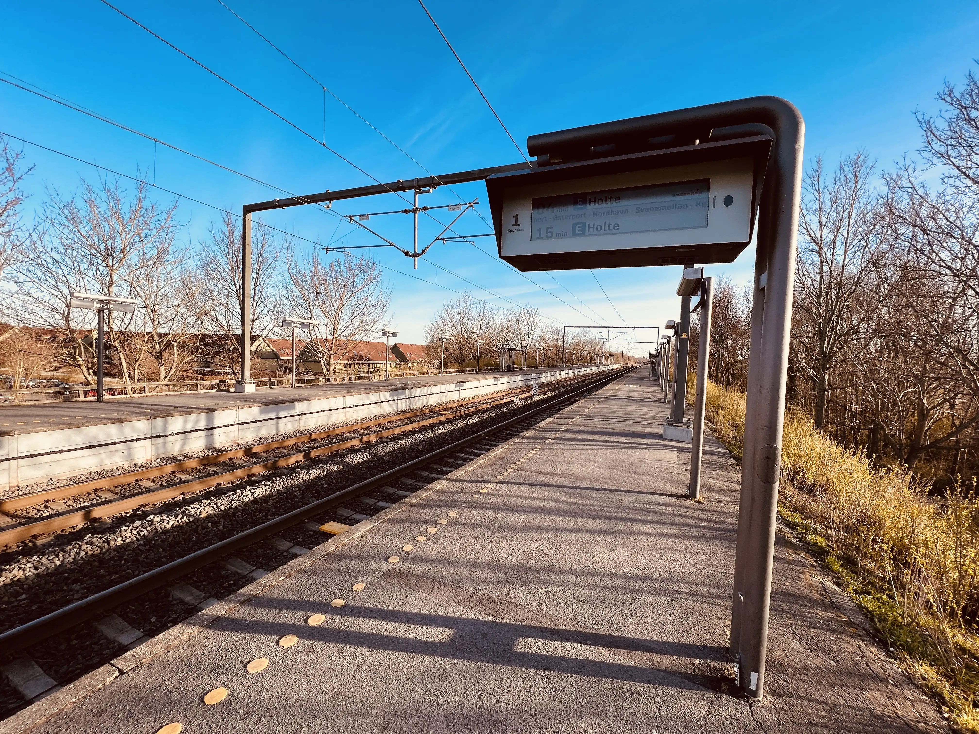 Billede af Jersie S-togstrinbræt. Billede af Jersie S-togstrinbræt.