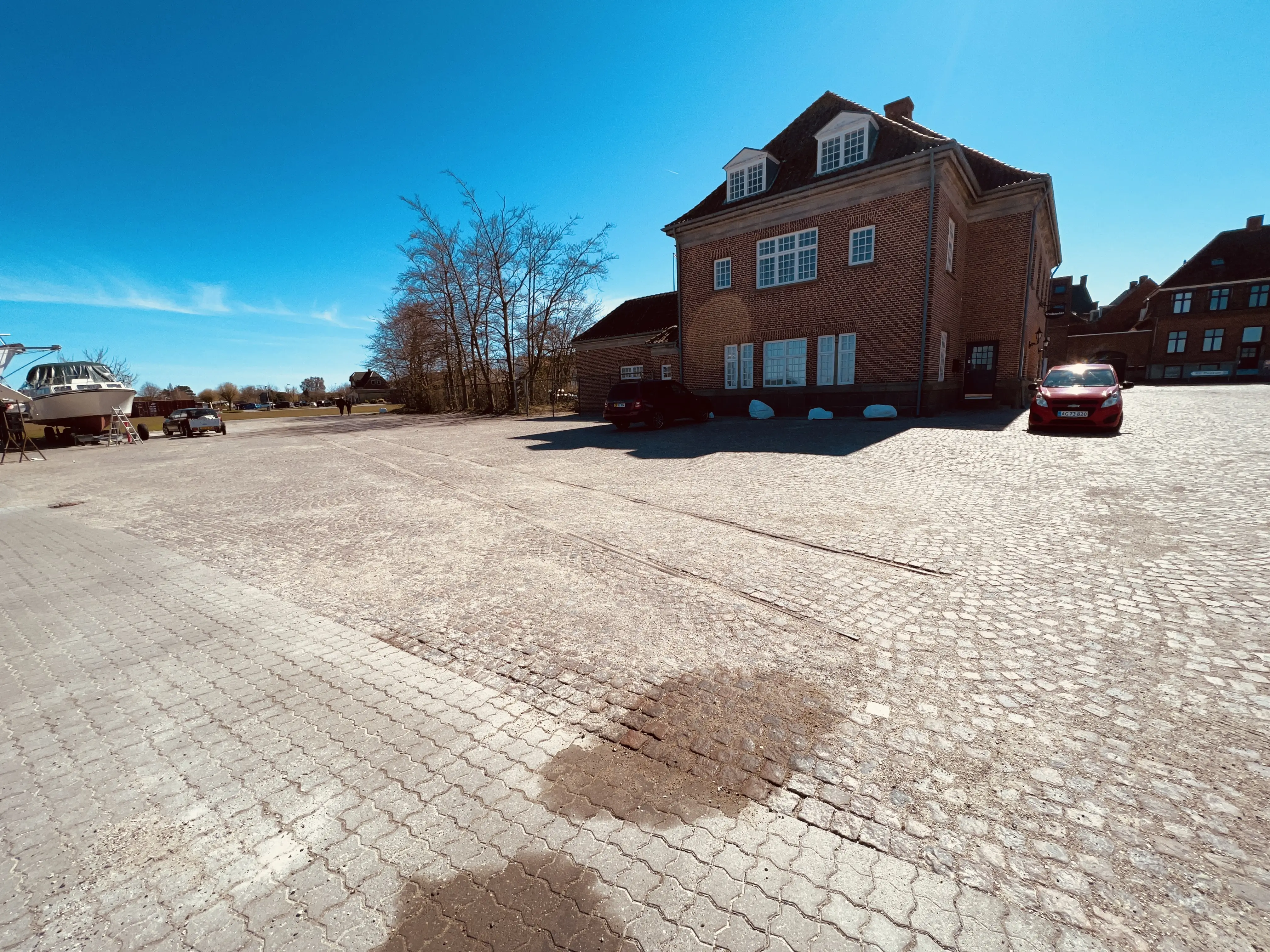 Billede af sporrester ud for Stubbekøbing Station.