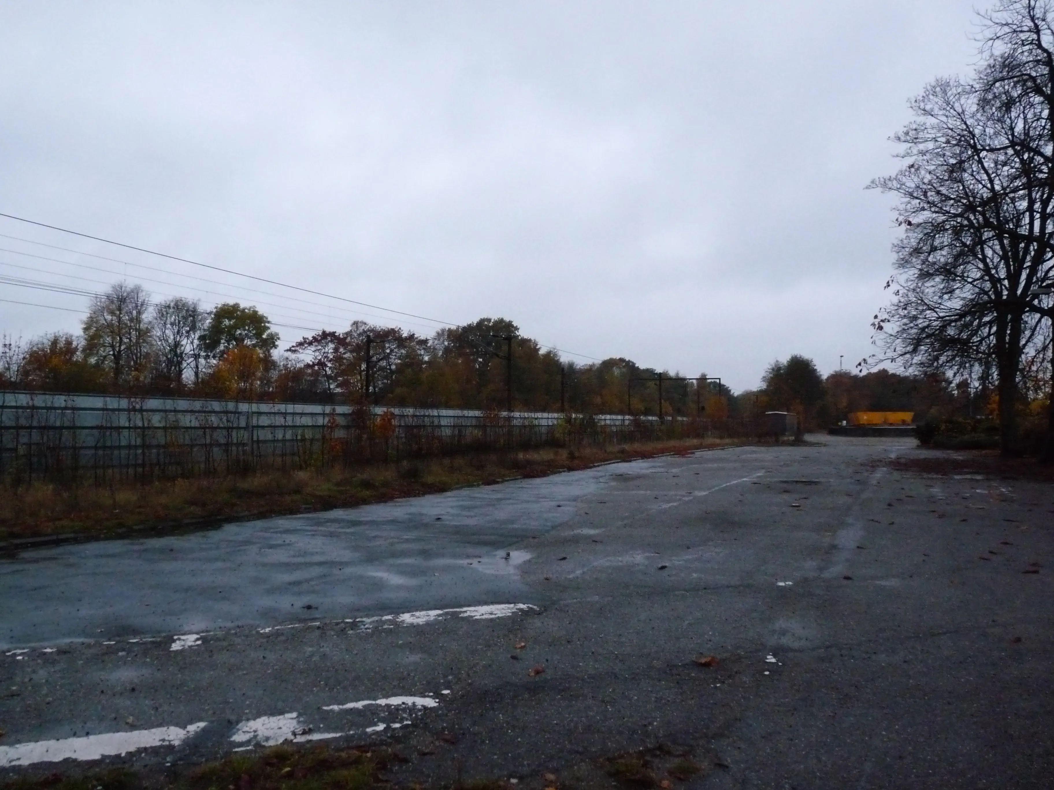 Billede af Ullerslev Trinbræt med Sidespor - Trinbræt med Sidespor er nedrevet, men Ullerslev Trinbræt med Sidespor har ligget her. Billede af Ullerslev Trinbræt med Sidespor - Trinbræt med Sidespor er nedrevet, men Ullerslev Trinbræt med Sidespor har ligget her.
