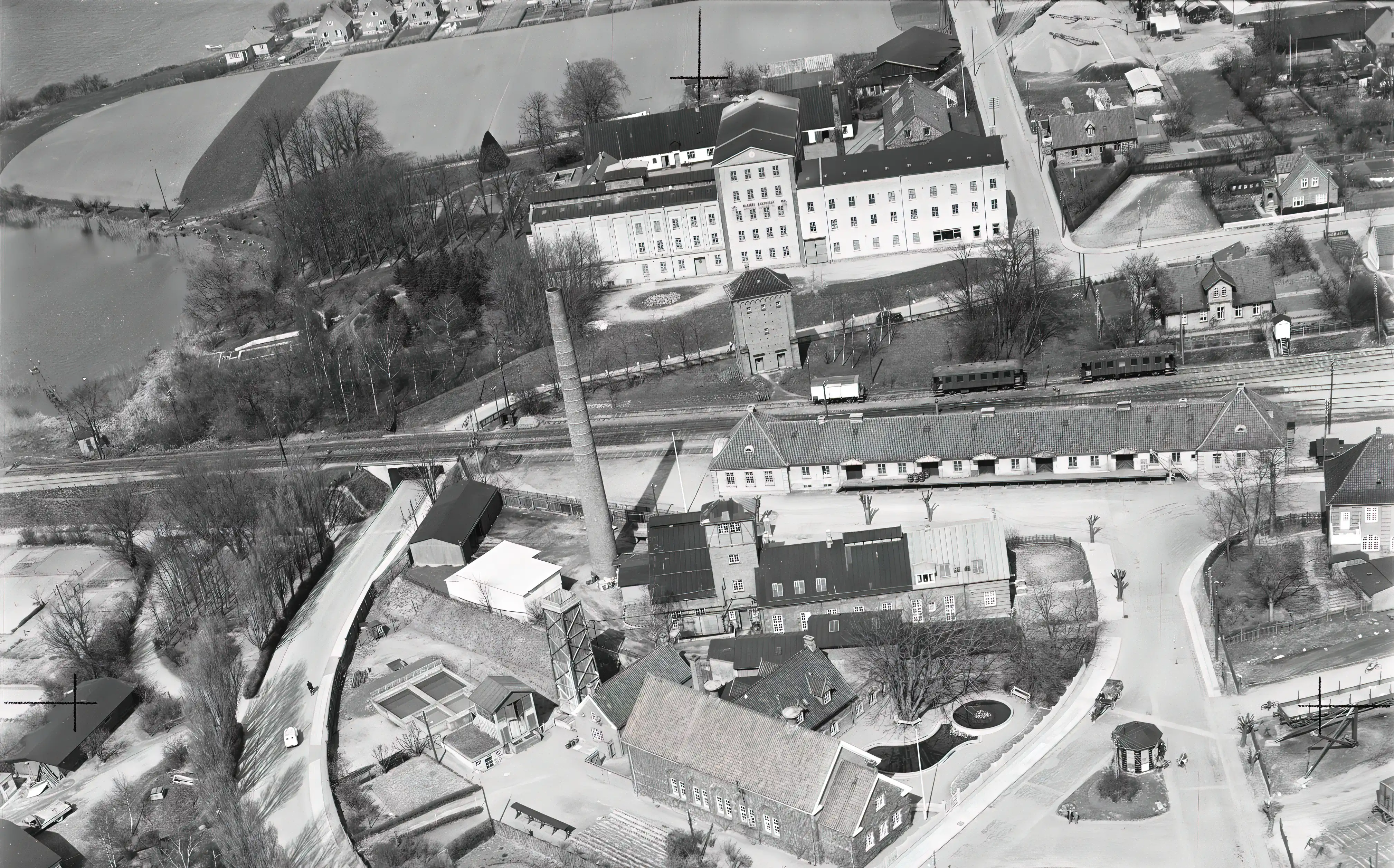 Billede af Maribo Stations varehus. Billede af Maribo Stations varehus.