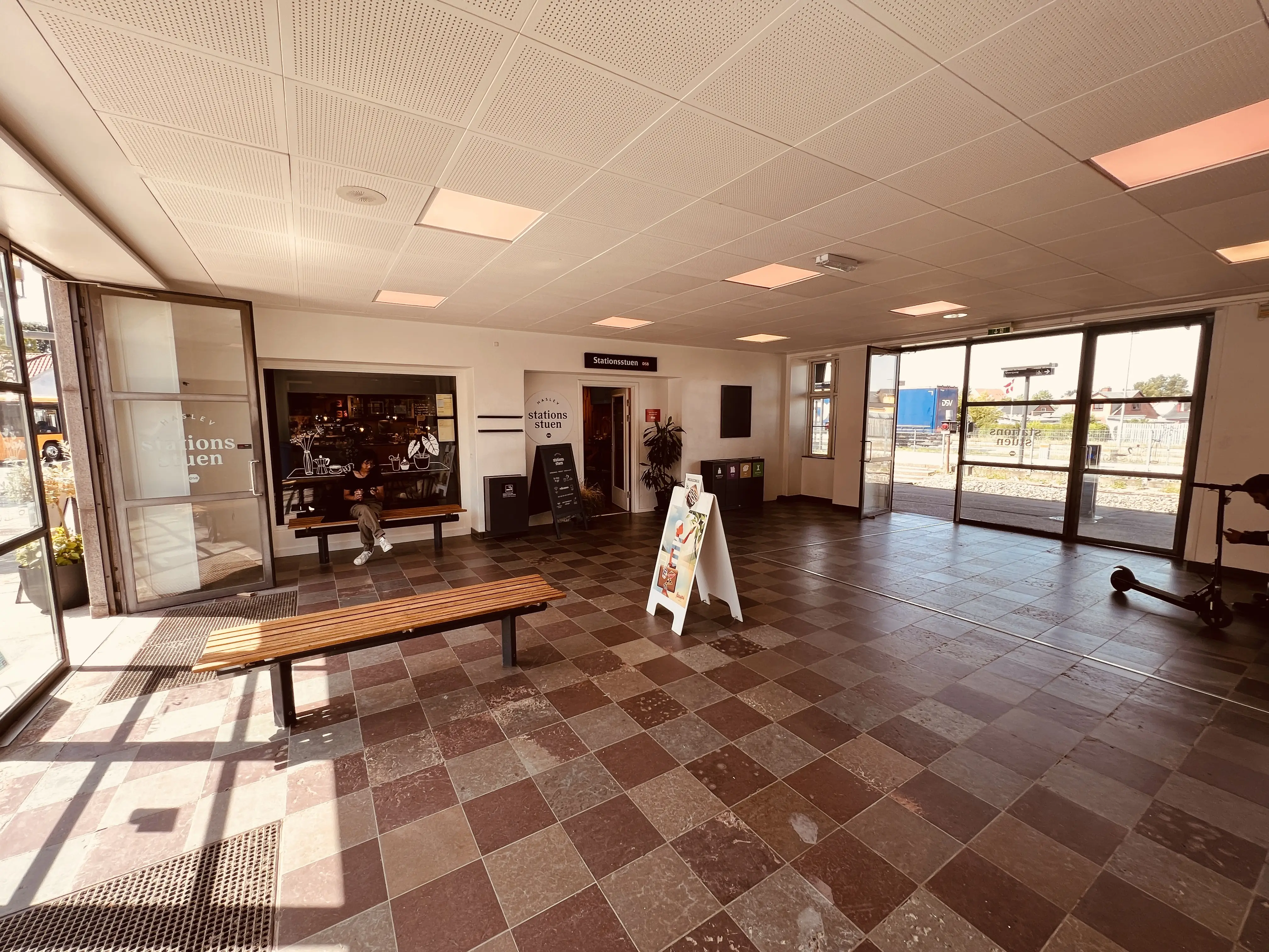 Billede af Haslev Station. Billede af Haslev Station.