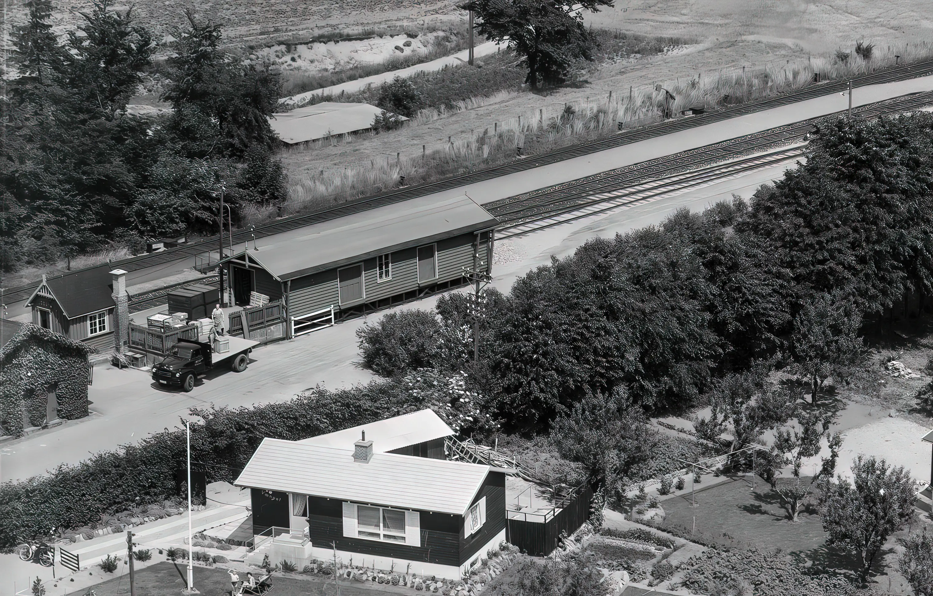 Billede af Holme-Olstrup Stations varehus.