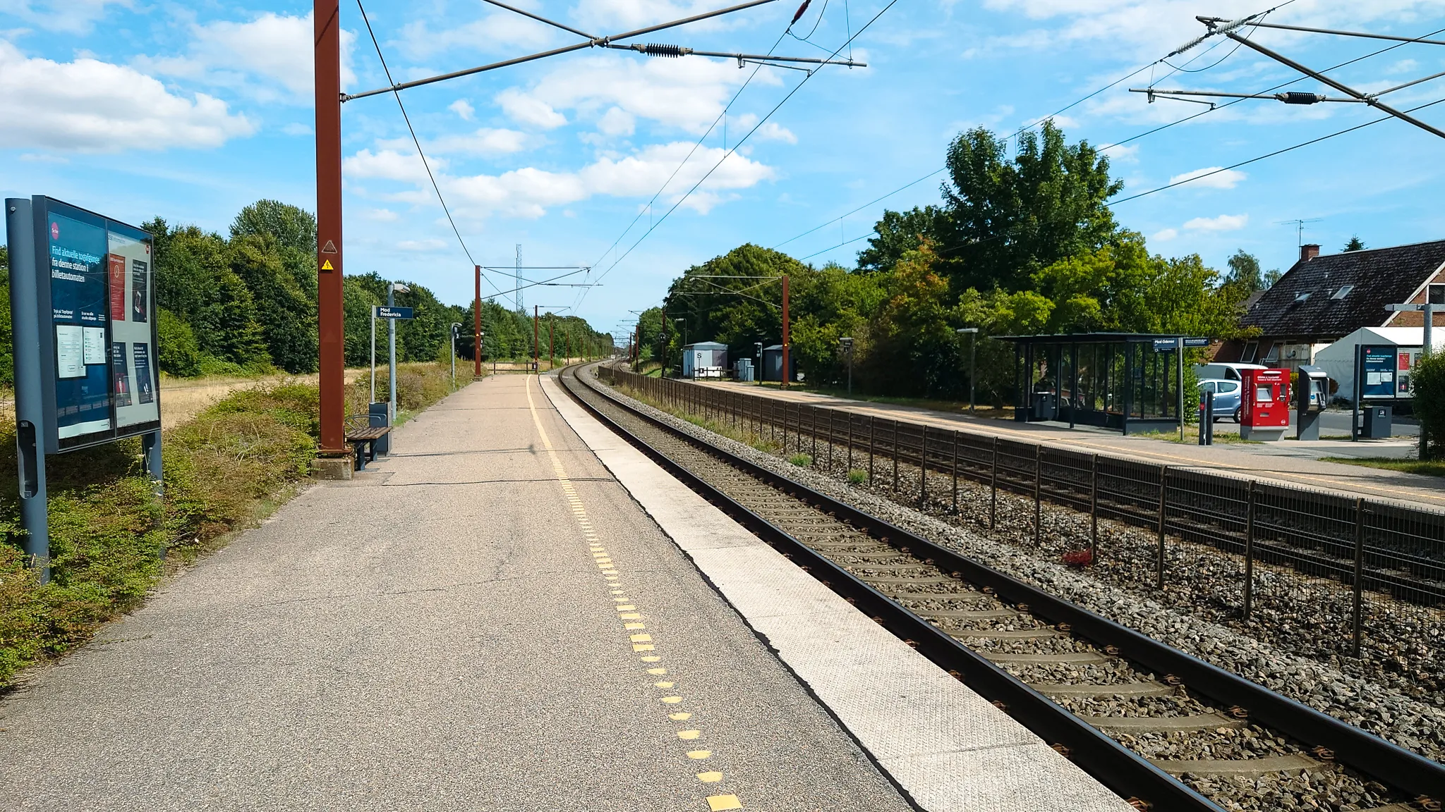 Billede af Holmstrup Trinbræt. Billede af Holmstrup Trinbræt.