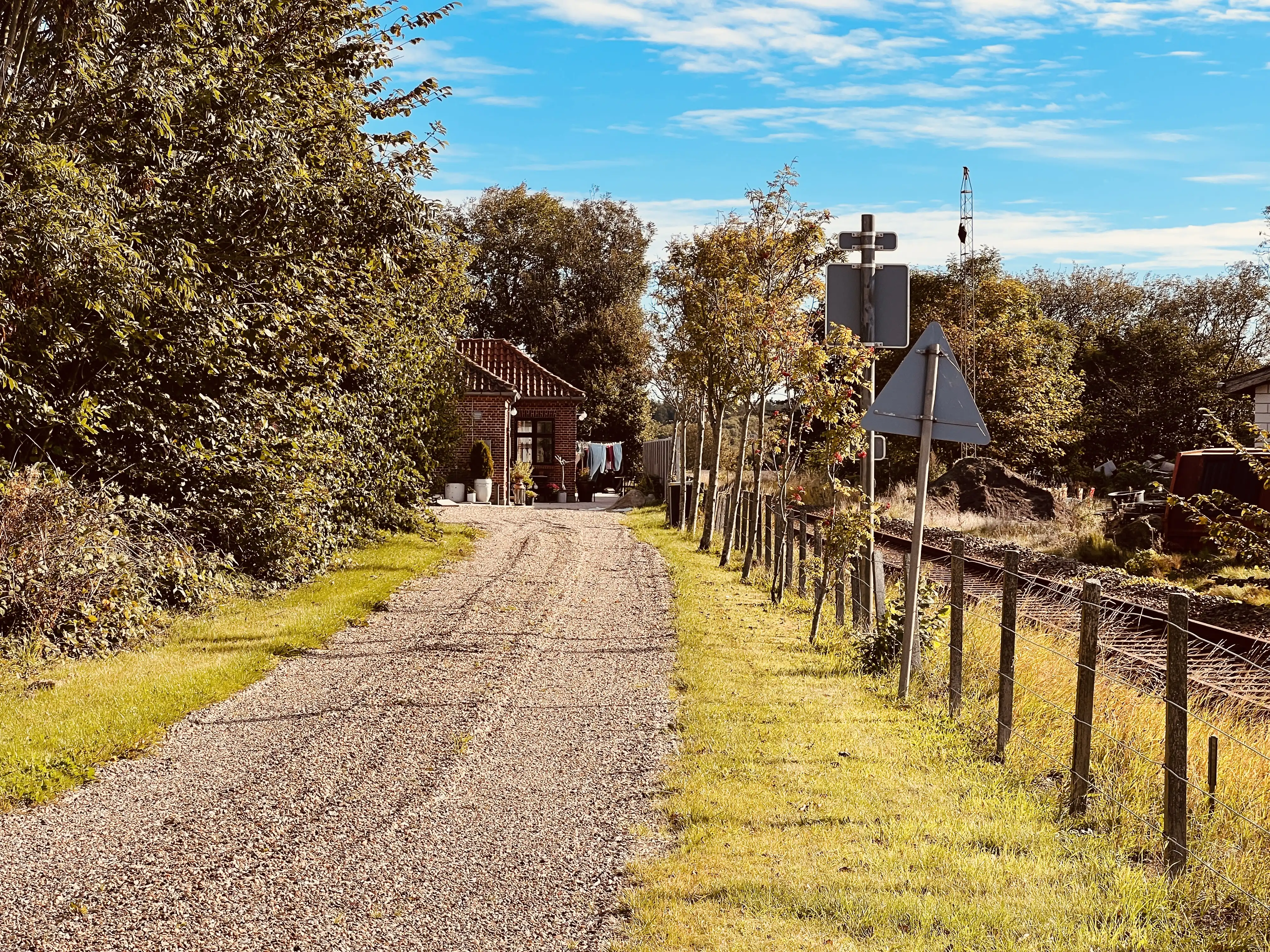 Billede af Hassing Billetsalgssted - Billetsalgssted er nedrevet, men Hassing Billetsalgssted har ligget her. Billede af Hassing Billetsalgssted - Billetsalgssted er nedrevet, men Hassing Billetsalgssted har ligget her.