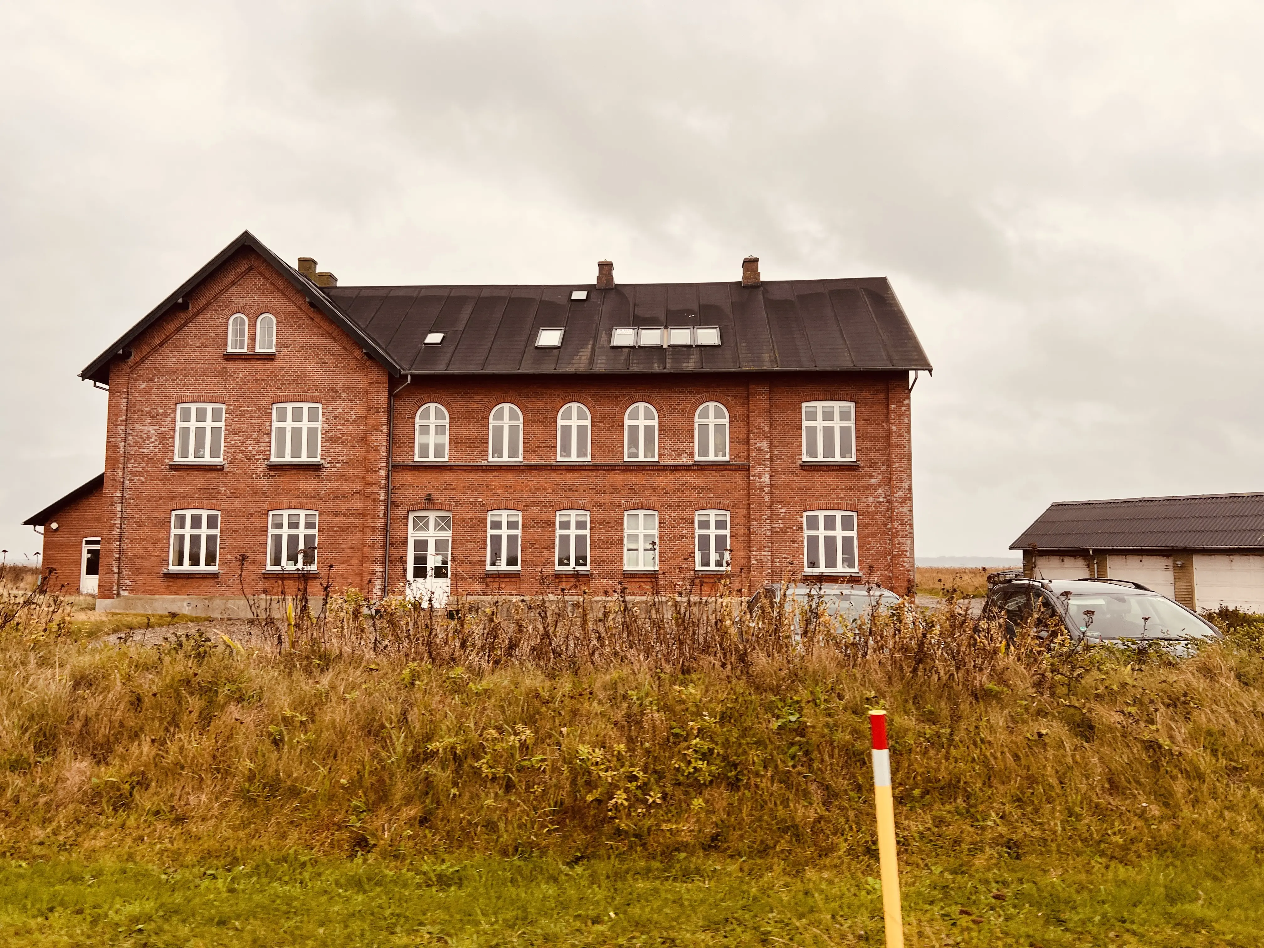 Billede af officersbolig for Oddesund søfartsafdeling ved Oddesund Syd Station. Billede af officersbolig for Oddesund søfartsafdeling ved Oddesund Syd Station.
