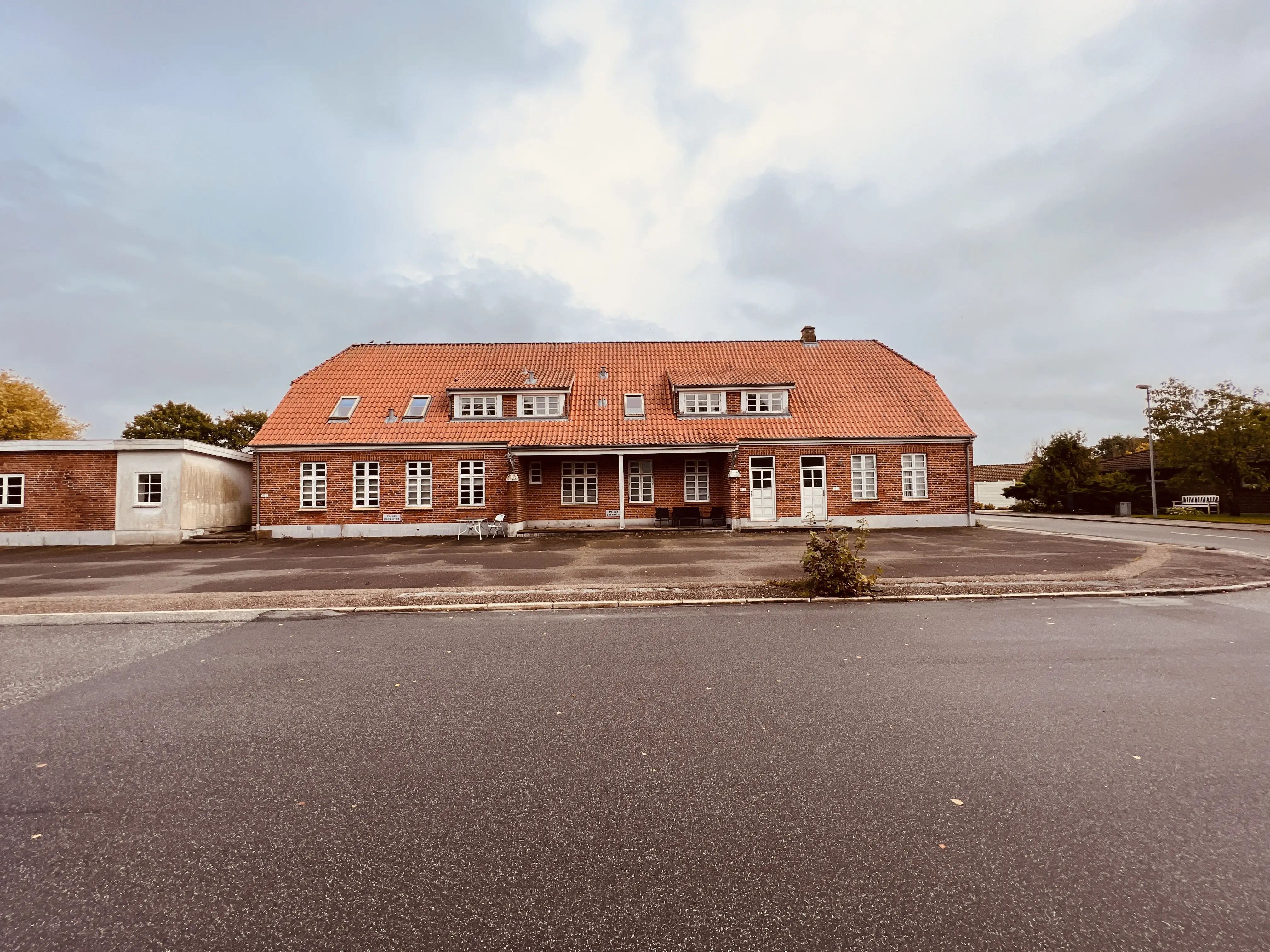 Billede af Holstebro Sydbanegård. Billede af Holstebro Sydbanegård.