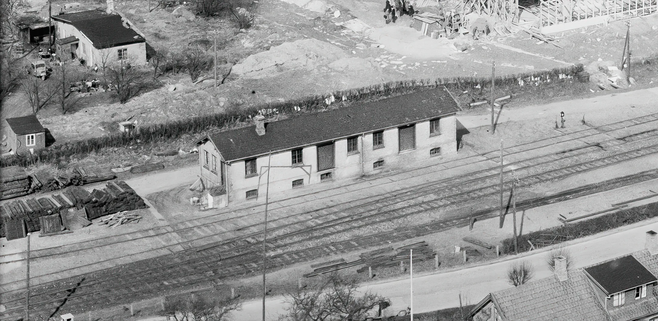 Billede af Kvistgård Stations varehus. Billede af Kvistgård Stations varehus.
