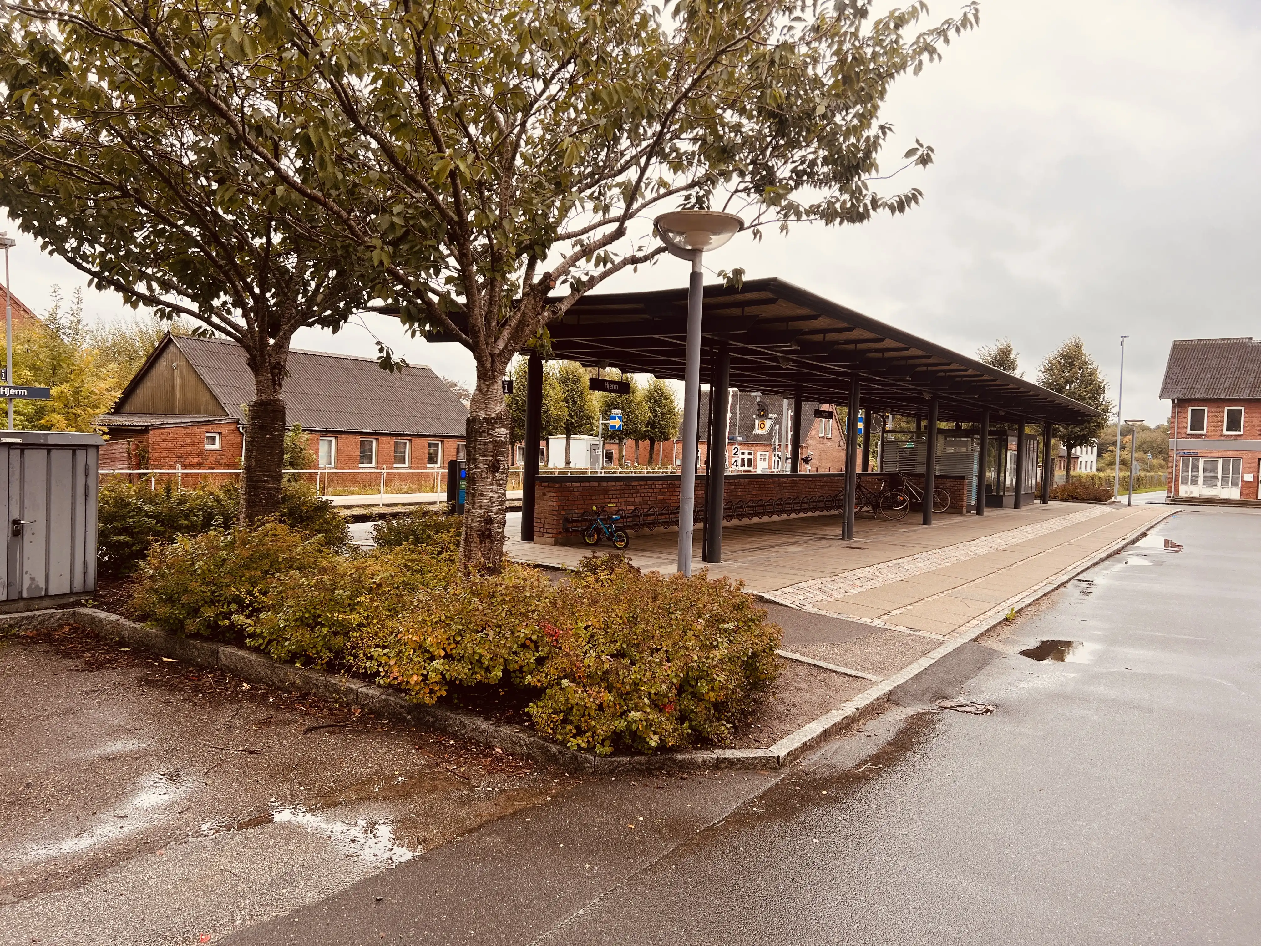 Billede af Hjerm Station - Station er nedrevet, men Hjerm Station har ligget her. Billede af Hjerm Station - Station er nedrevet, men Hjerm Station har ligget her.